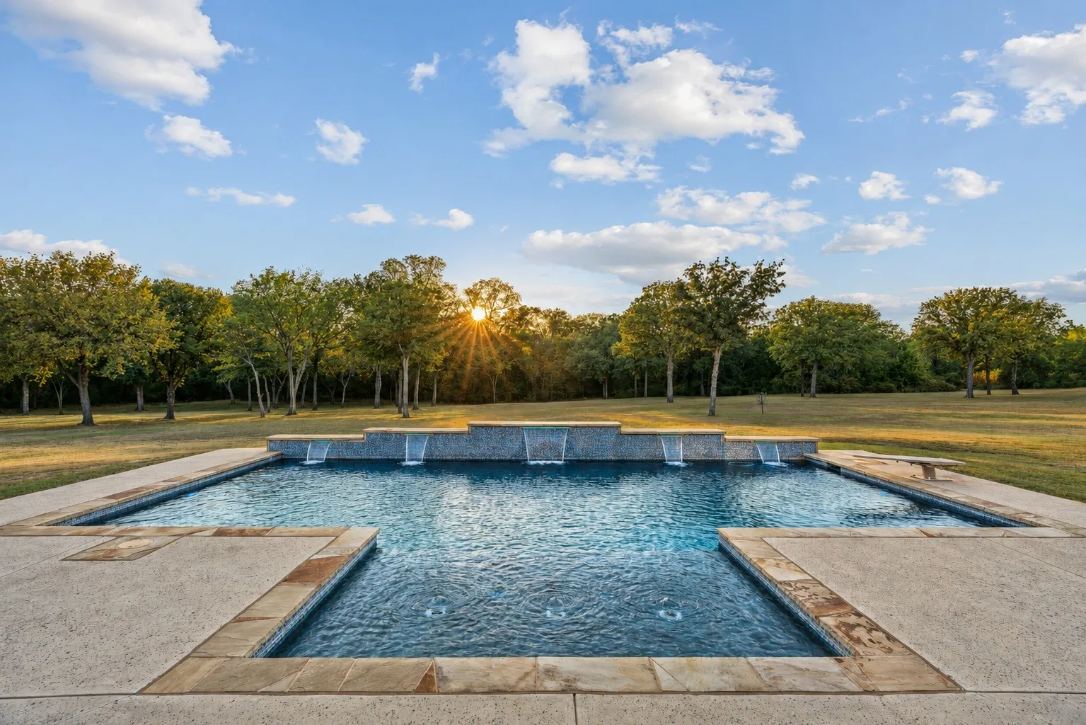 Single Family Residence For Sale in Wise County , 830 County Road 4797, Springtown, Texas 76082, 4 Bedroom, 5 Bathroom, 2 Garage spaces, 3,688 Sqft, built in 2018, mls#21375058, Real Estate Agent in Springtown, Homes For Sale in Wise county, Homes For Sale in Springtown, Realtor in Springtown Texas, Real Estate Brokerage Independent Realty Texas, Luminita Cordes Realtor