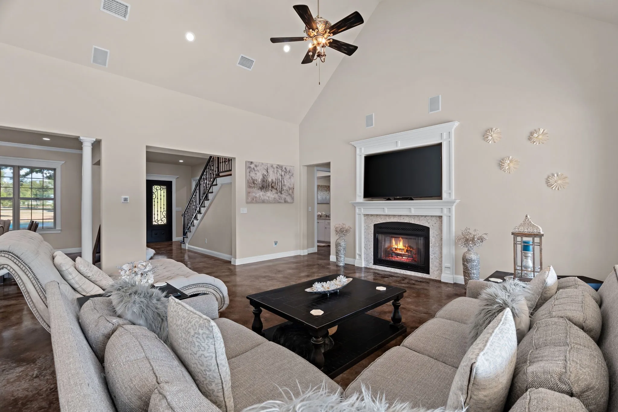 Single Family Residence For Sale in Wise County , 830 County Road 4797, Springtown, Texas 76082, 4 Bedroom, 5 Bathroom, 2 Garage spaces, 3,688 Sqft, built in 2018, mls#21375058, Real Estate Agent in Springtown, Homes For Sale in Wise county, Homes For Sale in Springtown, Realtor in Springtown Texas, Real Estate Brokerage Independent Realty Texas, Luminita Cordes Realtor