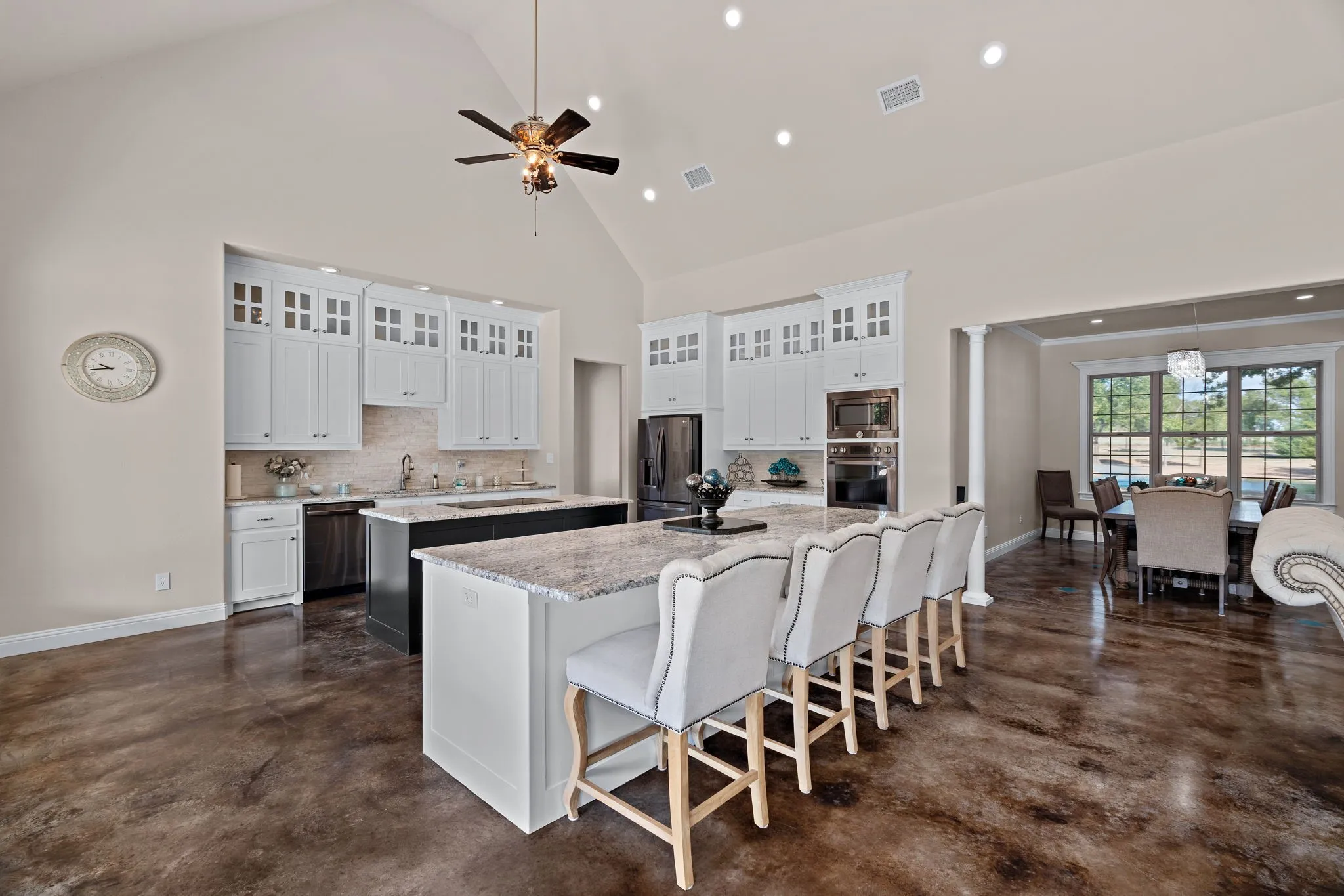 Single Family Residence For Sale in Wise County , 830 County Road 4797, Springtown, Texas 76082, 4 Bedroom, 5 Bathroom, 2 Garage spaces, 3,688 Sqft, built in 2018, mls#21375058, Real Estate Agent in Springtown, Homes For Sale in Wise county, Homes For Sale in Springtown, Realtor in Springtown Texas, Real Estate Brokerage Independent Realty Texas, Luminita Cordes Realtor