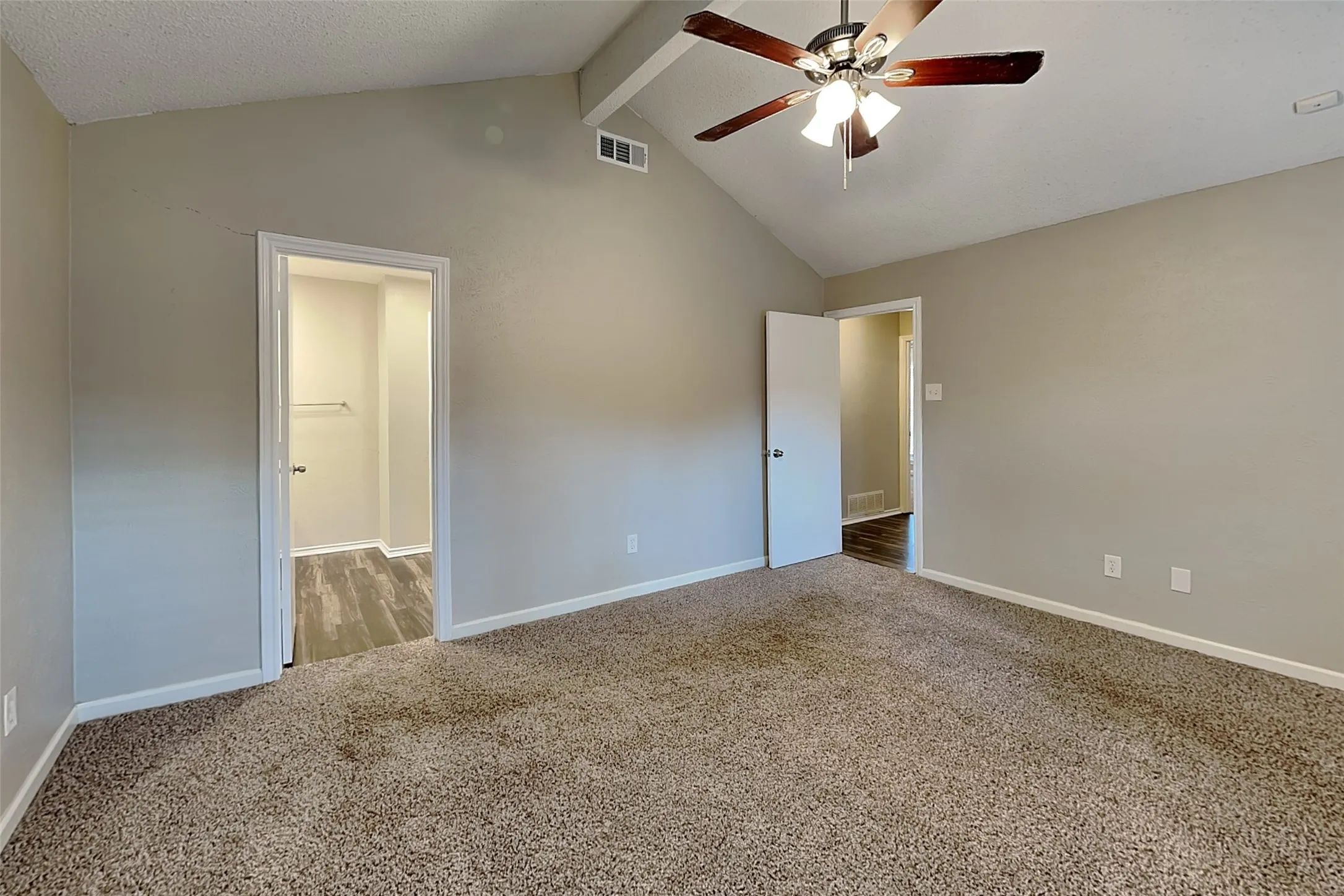 Single Family Residence For Rent in Denton County , 2016 Avignon Drive, Carrollton, Texas 75007, 3 Bedroom, 2 Bathroom, 2 Garage spaces, 1,477 Sqft, built in 1983, mls#21377763, Real Estate Agent in Carrollton, Homes For Rent in Denton county, Homes For Rent in Carrollton, Realtor in Carrollton Texas, Real Estate Brokerage Independent Realty Texas, Luminita Cordes Realtor