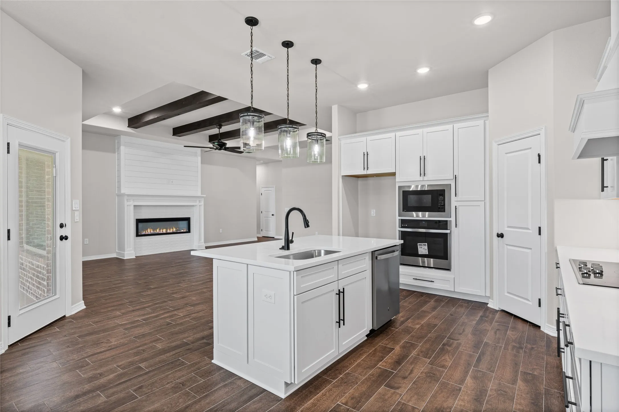 Single Family Residence For Sale in Mc Lennan County , 132 Lasso Loop, Lorena, Texas 76655, 4 Bedroom, 3 Bathroom, 3 Garage spaces, 2,120 Sqft, built in 2026, mls#21376835, Real Estate Agent in Lorena, Homes For Sale in Mc Lennan county, Homes For Sale in Lorena, Realtor in Lorena Texas, Real Estate Brokerage Independent Realty Texas, Luminita Cordes Realtor