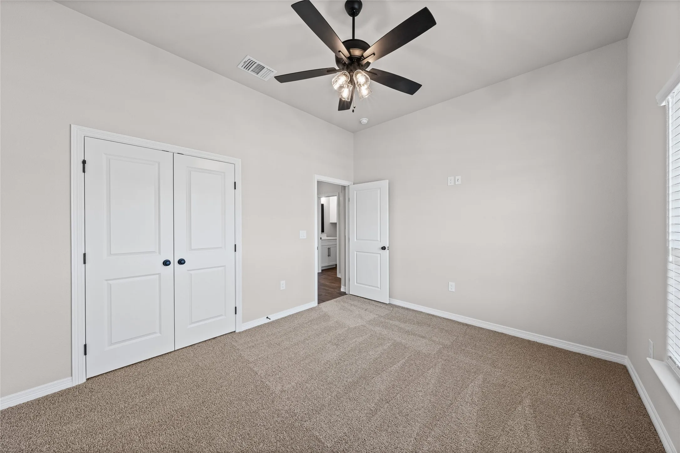 Single Family Residence For Sale in Mc Lennan County , 132 Lasso Loop, Lorena, Texas 76655, 4 Bedroom, 3 Bathroom, 3 Garage spaces, 2,120 Sqft, built in 2026, mls#21376835, Real Estate Agent in Lorena, Homes For Sale in Mc Lennan county, Homes For Sale in Lorena, Realtor in Lorena Texas, Real Estate Brokerage Independent Realty Texas, Luminita Cordes Realtor