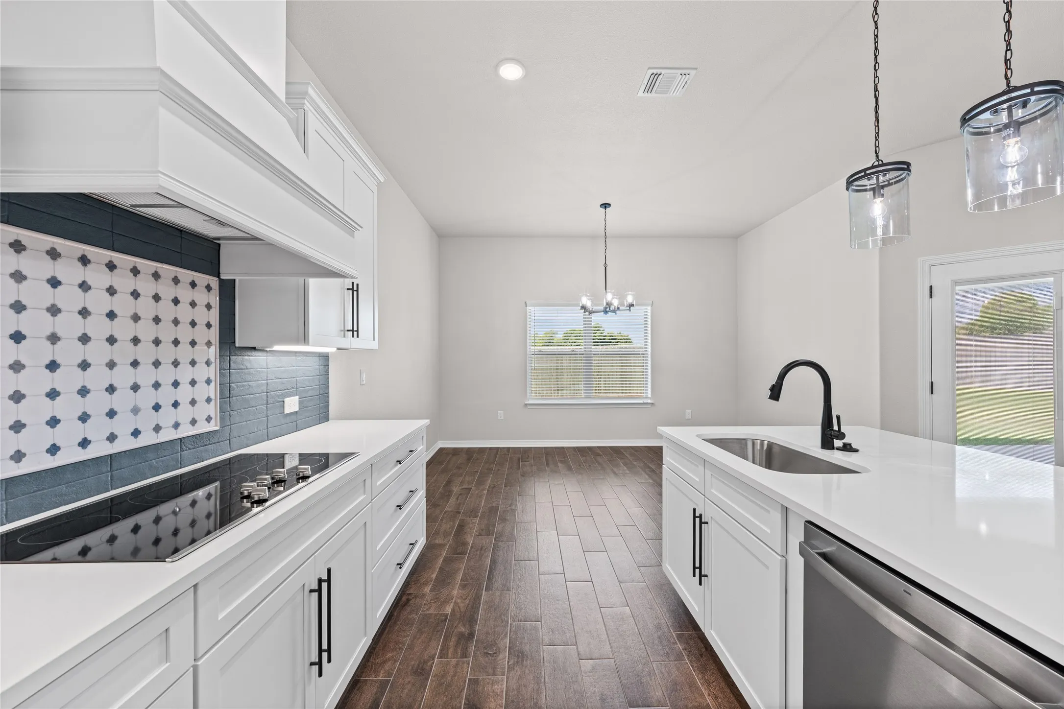 Single Family Residence For Sale in Mc Lennan County , 132 Lasso Loop, Lorena, Texas 76655, 4 Bedroom, 3 Bathroom, 3 Garage spaces, 2,120 Sqft, built in 2026, mls#21376835, Real Estate Agent in Lorena, Homes For Sale in Mc Lennan county, Homes For Sale in Lorena, Realtor in Lorena Texas, Real Estate Brokerage Independent Realty Texas, Luminita Cordes Realtor