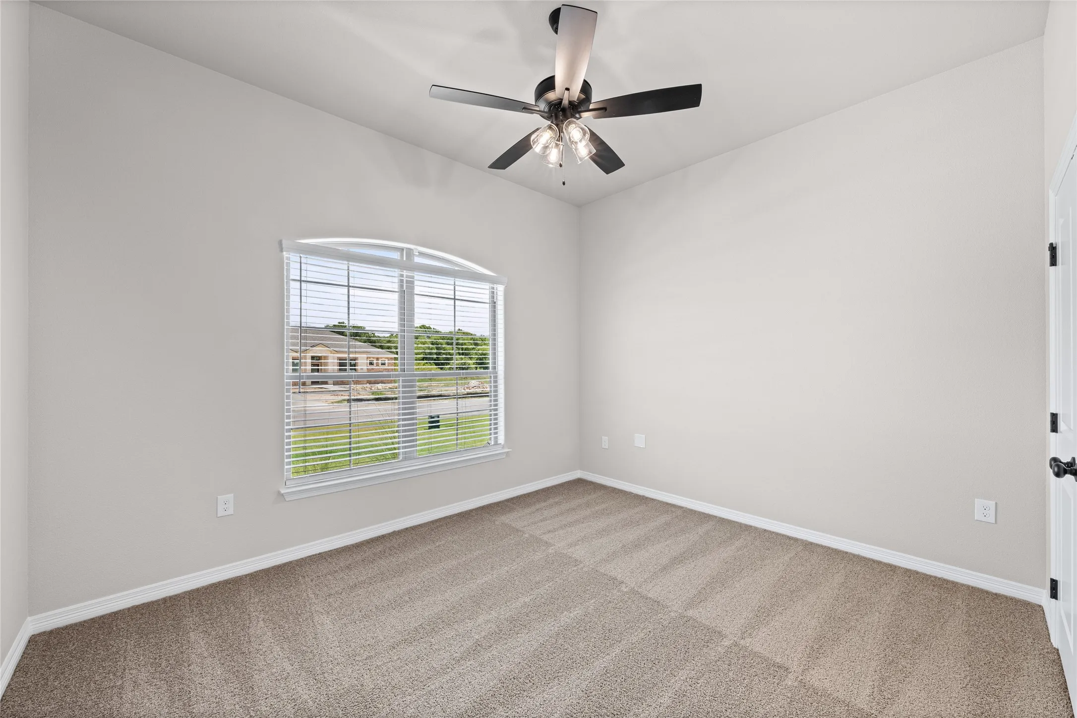 Single Family Residence For Sale in Mc Lennan County , 132 Lasso Loop, Lorena, Texas 76655, 4 Bedroom, 3 Bathroom, 3 Garage spaces, 2,120 Sqft, built in 2026, mls#21376835, Real Estate Agent in Lorena, Homes For Sale in Mc Lennan county, Homes For Sale in Lorena, Realtor in Lorena Texas, Real Estate Brokerage Independent Realty Texas, Luminita Cordes Realtor