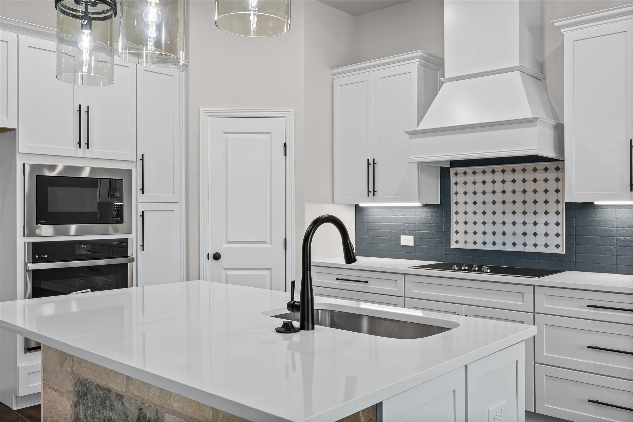Single Family Residence For Sale in Mc Lennan County , 132 Lasso Loop, Lorena, Texas 76655, 4 Bedroom, 3 Bathroom, 3 Garage spaces, 2,120 Sqft, built in 2026, mls#21376835, Real Estate Agent in Lorena, Homes For Sale in Mc Lennan county, Homes For Sale in Lorena, Realtor in Lorena Texas, Real Estate Brokerage Independent Realty Texas, Luminita Cordes Realtor