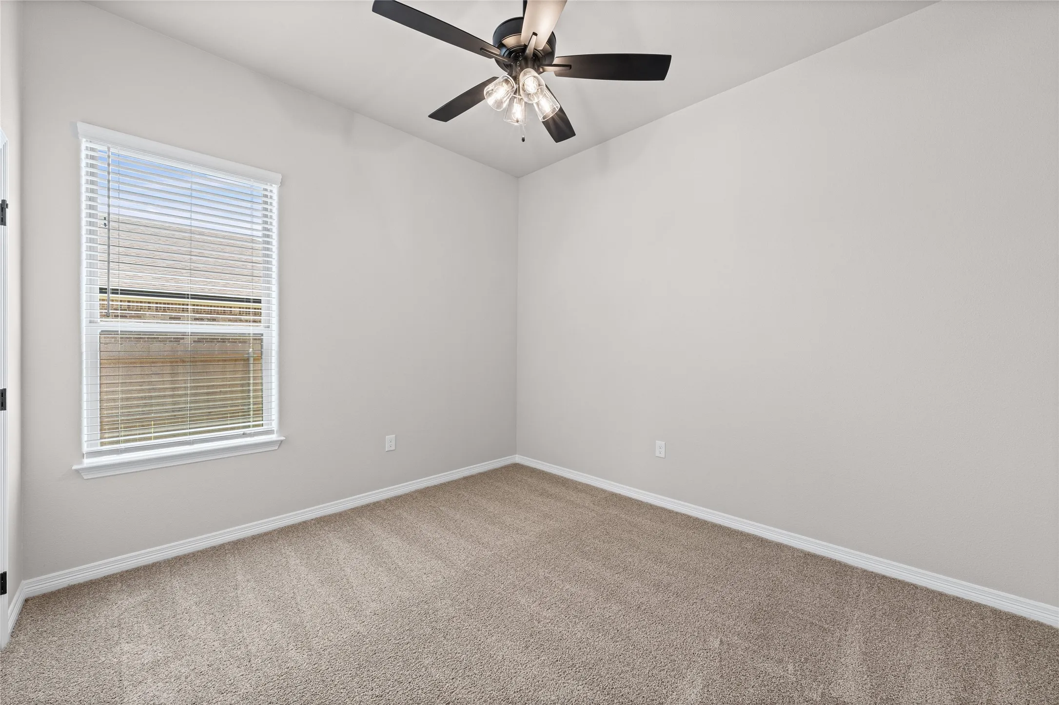 Single Family Residence For Sale in Mc Lennan County , 132 Lasso Loop, Lorena, Texas 76655, 4 Bedroom, 3 Bathroom, 3 Garage spaces, 2,120 Sqft, built in 2026, mls#21376835, Real Estate Agent in Lorena, Homes For Sale in Mc Lennan county, Homes For Sale in Lorena, Realtor in Lorena Texas, Real Estate Brokerage Independent Realty Texas, Luminita Cordes Realtor