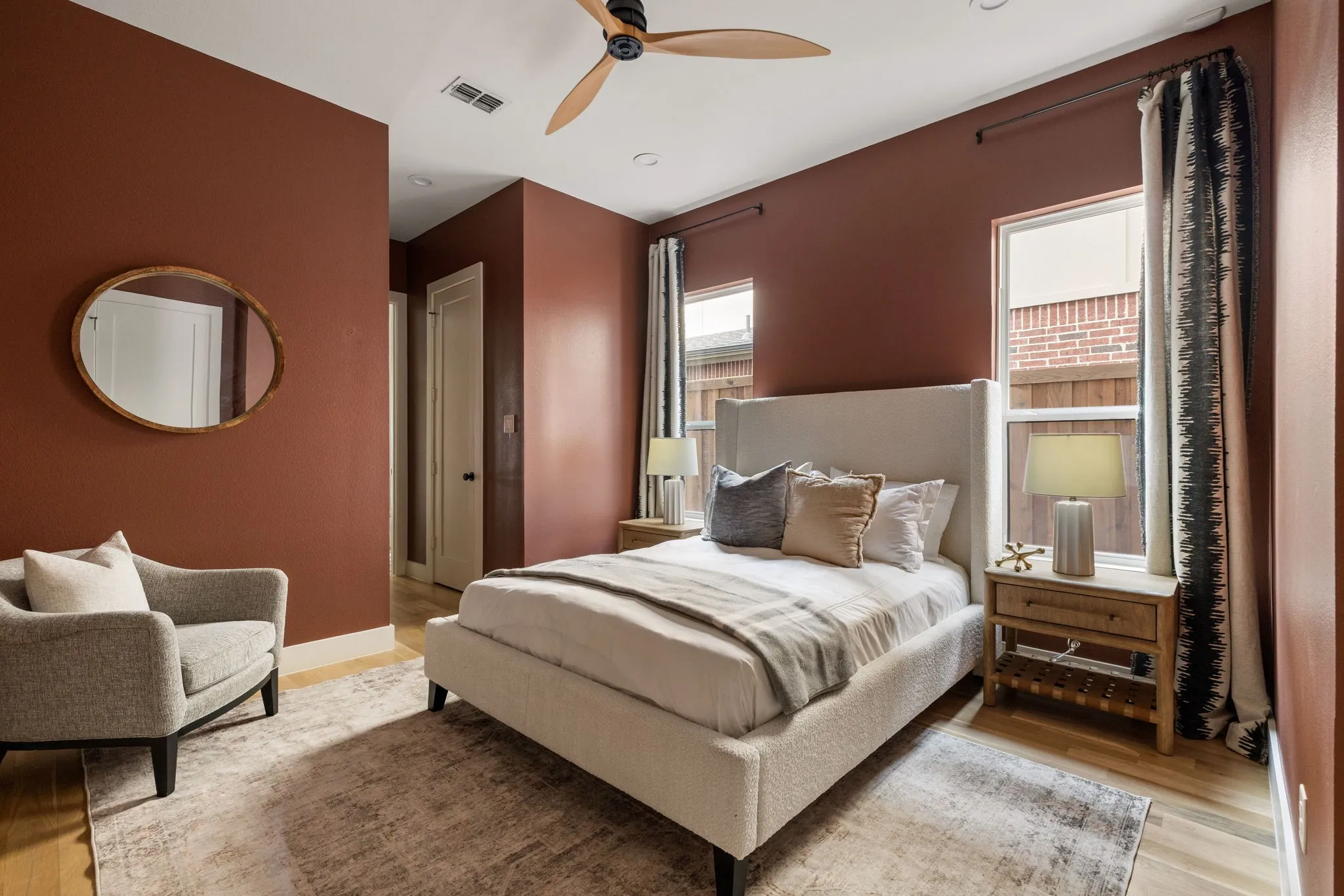 Single Family Residence For Sale in Dallas County , 6839 Coronado Avenue, Dallas, Texas 75214, 5 Bedroom, 6 Bathroom, 2 Garage spaces, 4,877 Sqft, built in 2021, mls#21375510, Real Estate Agent in Dallas, Homes For Sale in Dallas county, Homes For Sale in Dallas, Realtor in Dallas Texas, Real Estate Brokerage Independent Realty Texas, Luminita Cordes Realtor