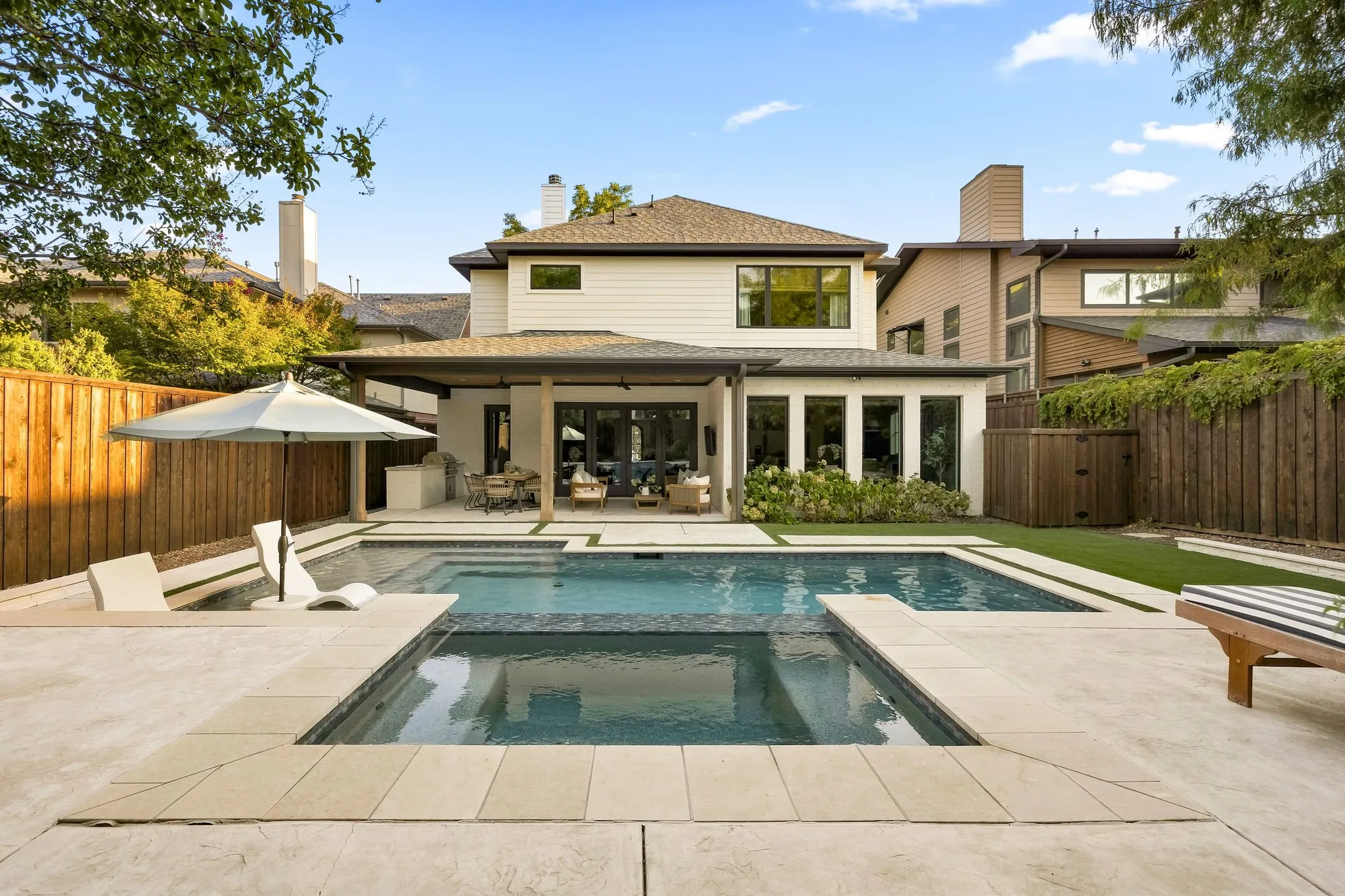 Single Family Residence For Sale in Dallas County , 6839 Coronado Avenue, Dallas, Texas 75214, 5 Bedroom, 6 Bathroom, 2 Garage spaces, 4,877 Sqft, built in 2021, mls#21375510, Real Estate Agent in Dallas, Homes For Sale in Dallas county, Homes For Sale in Dallas, Realtor in Dallas Texas, Real Estate Brokerage Independent Realty Texas, Luminita Cordes Realtor