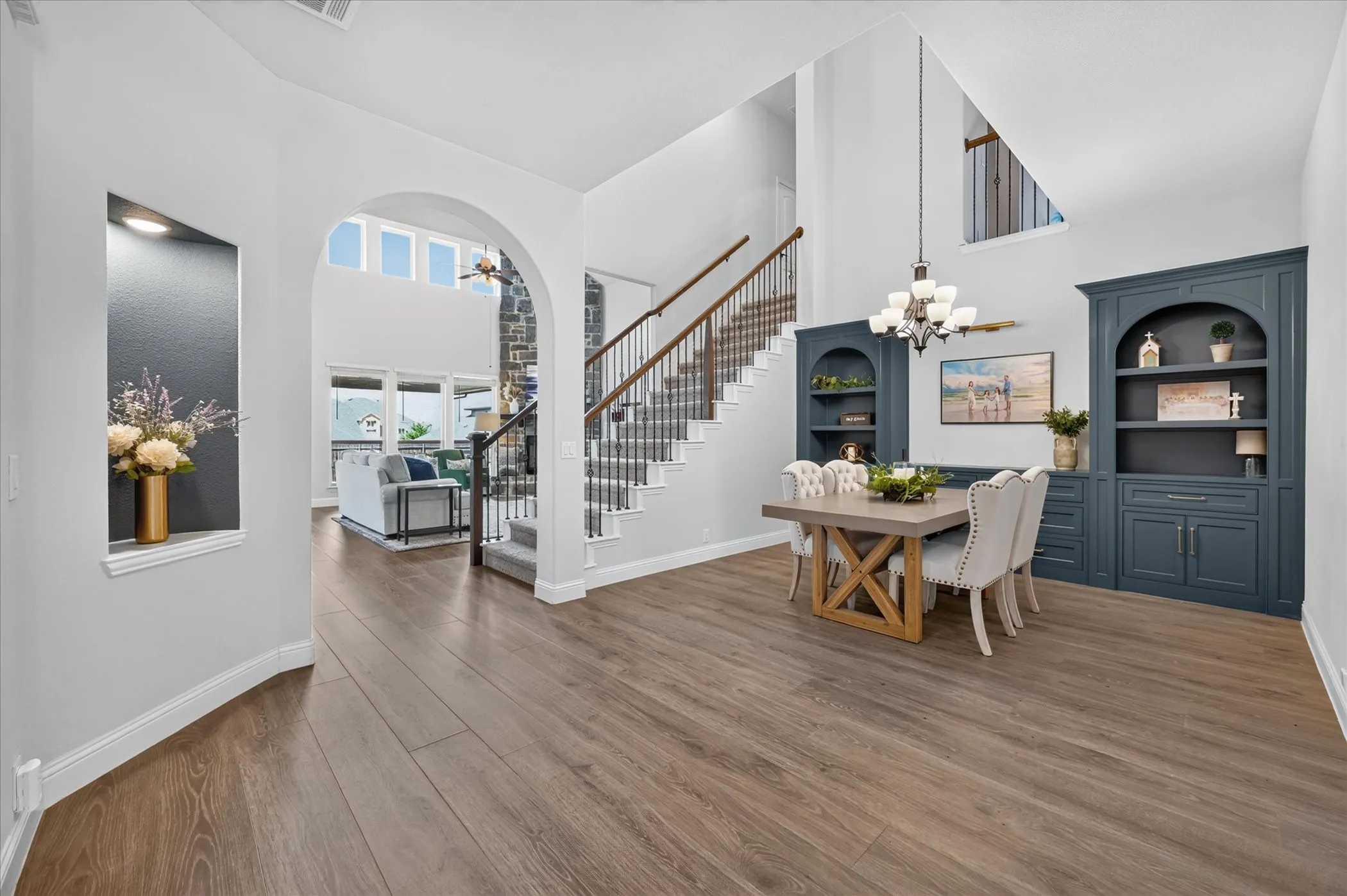 Single Family Residence For Sale in Denton County , 1113 Wrenwood Drive, Justin, Texas 76247, 5 Bedroom, 5 Bathroom, 3 Garage spaces, 4,070 Sqft, built in 2022, mls#21377435, Real Estate Agent in Justin, Homes For Sale in Denton county, Homes For Sale in Justin, Realtor in Justin Texas, Real Estate Brokerage Independent Realty Texas, Luminita Cordes Realtor