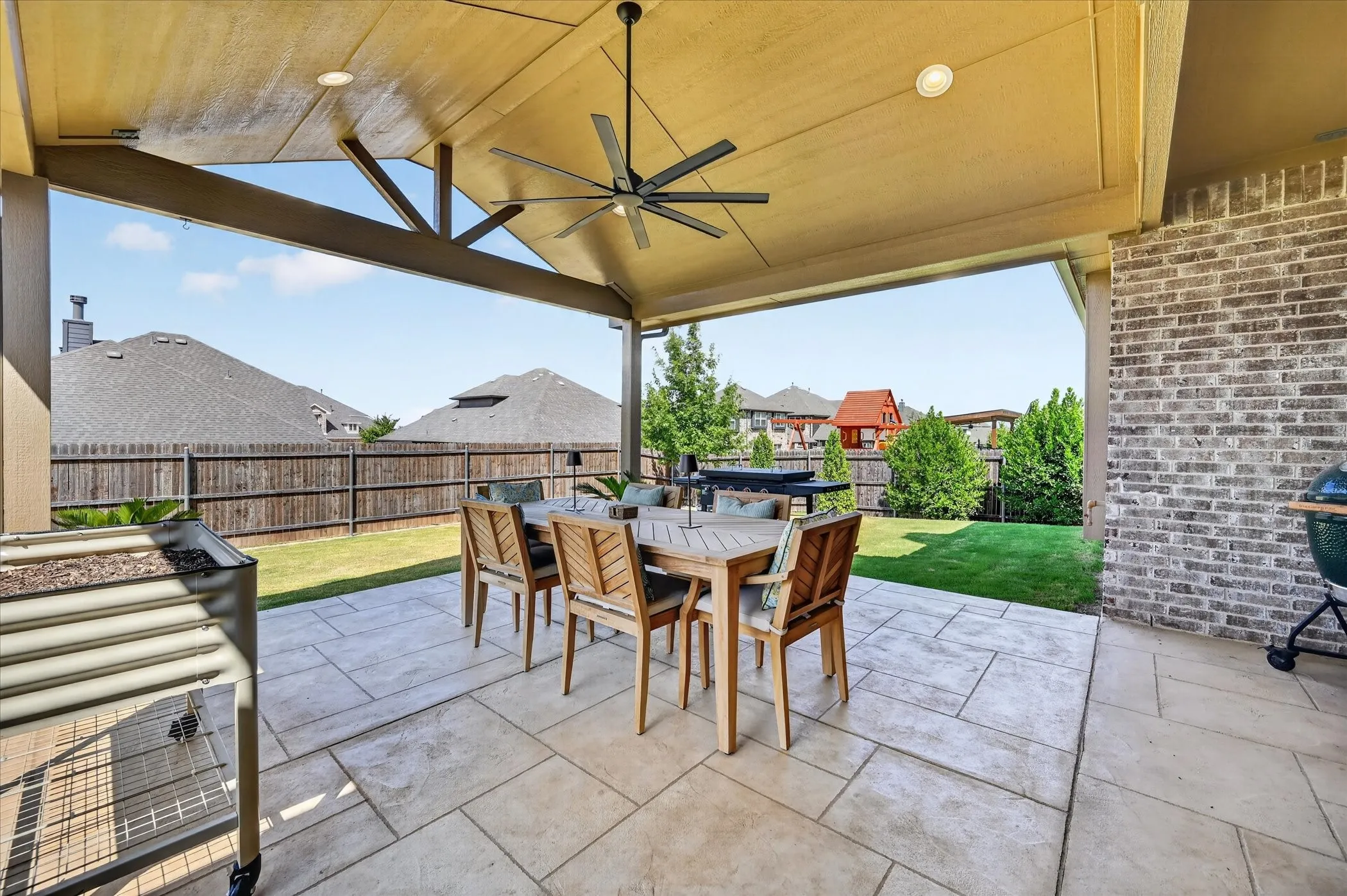 Single Family Residence For Sale in Denton County , 1113 Wrenwood Drive, Justin, Texas 76247, 5 Bedroom, 5 Bathroom, 3 Garage spaces, 4,070 Sqft, built in 2022, mls#21377435, Real Estate Agent in Justin, Homes For Sale in Denton county, Homes For Sale in Justin, Realtor in Justin Texas, Real Estate Brokerage Independent Realty Texas, Luminita Cordes Realtor