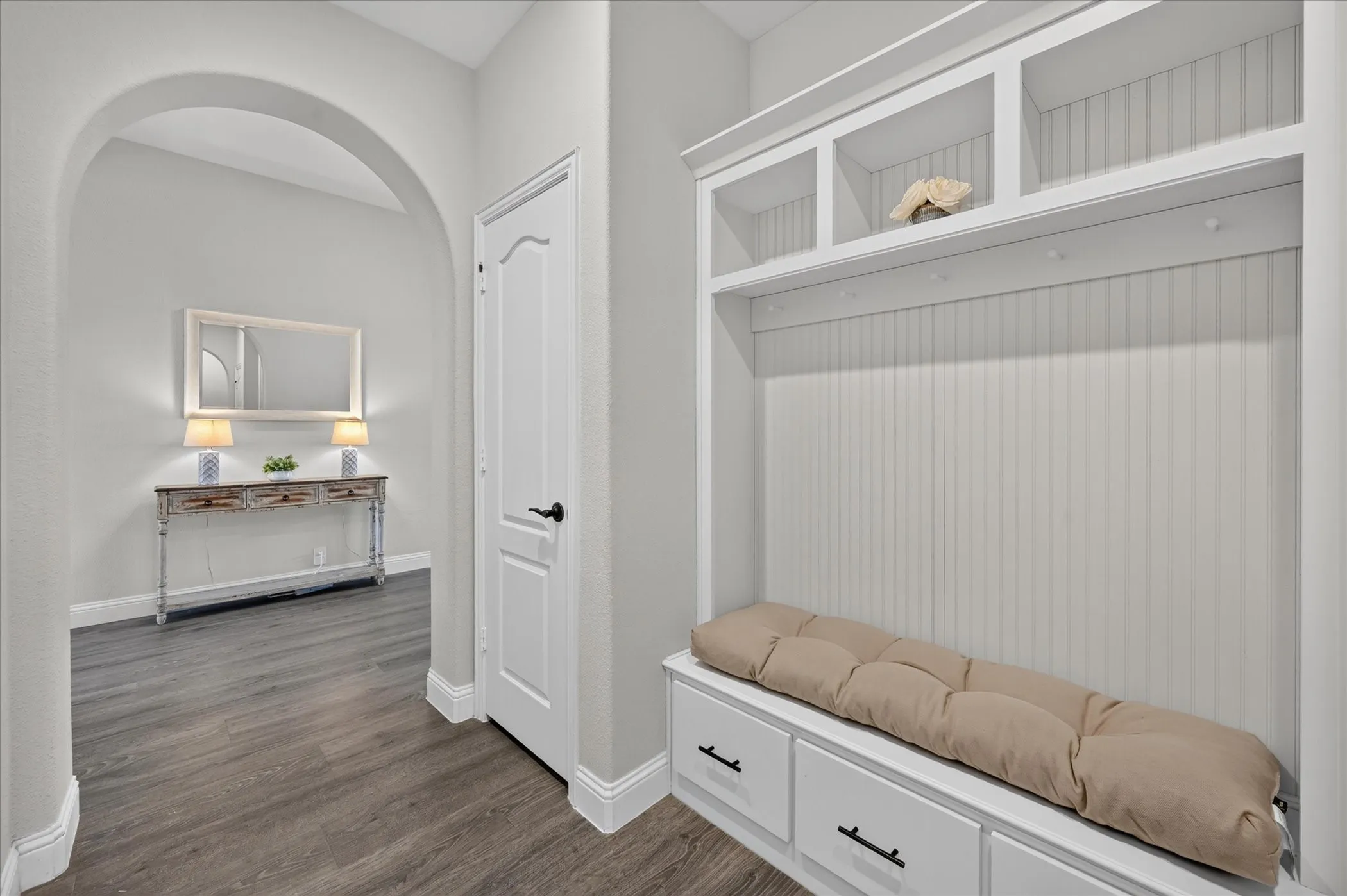 Single Family Residence For Sale in Denton County , 1113 Wrenwood Drive, Justin, Texas 76247, 5 Bedroom, 5 Bathroom, 3 Garage spaces, 4,070 Sqft, built in 2022, mls#21377435, Real Estate Agent in Justin, Homes For Sale in Denton county, Homes For Sale in Justin, Realtor in Justin Texas, Real Estate Brokerage Independent Realty Texas, Luminita Cordes Realtor