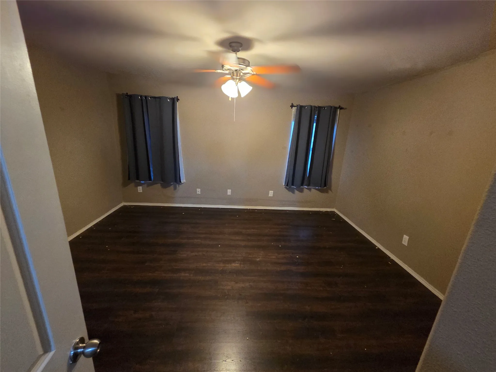 Single Family Residence For Rent in Dallas County , 8422 Timberbrook Lane, Dallas, Texas 75249, 3 Bedroom, 3 Bathroom, 2 Garage spaces, 1,612 Sqft, built in 2007, mls#21377417, Real Estate Agent in Dallas, Homes For Rent in Dallas county, Homes For Rent in Dallas, Realtor in Dallas Texas, Real Estate Brokerage Independent Realty Texas, Luminita Cordes Realtor