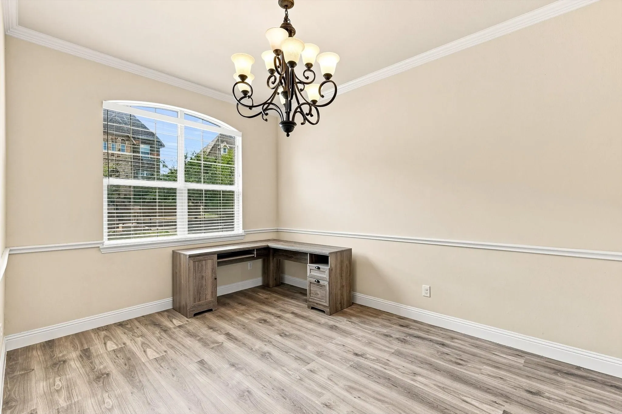 Single Family Residence For Sale in Dallas County , 5012 Province Place, Irving, Texas 75038, 3 Bedroom, 3 Bathroom, 2 Garage spaces, 2,772 Sqft, built in 2013, mls#21377037, Real Estate Agent in Irving, Homes For Sale in Dallas county, Homes For Sale in Irving, Realtor in Irving Texas, Real Estate Brokerage Independent Realty Texas, Luminita Cordes Realtor
