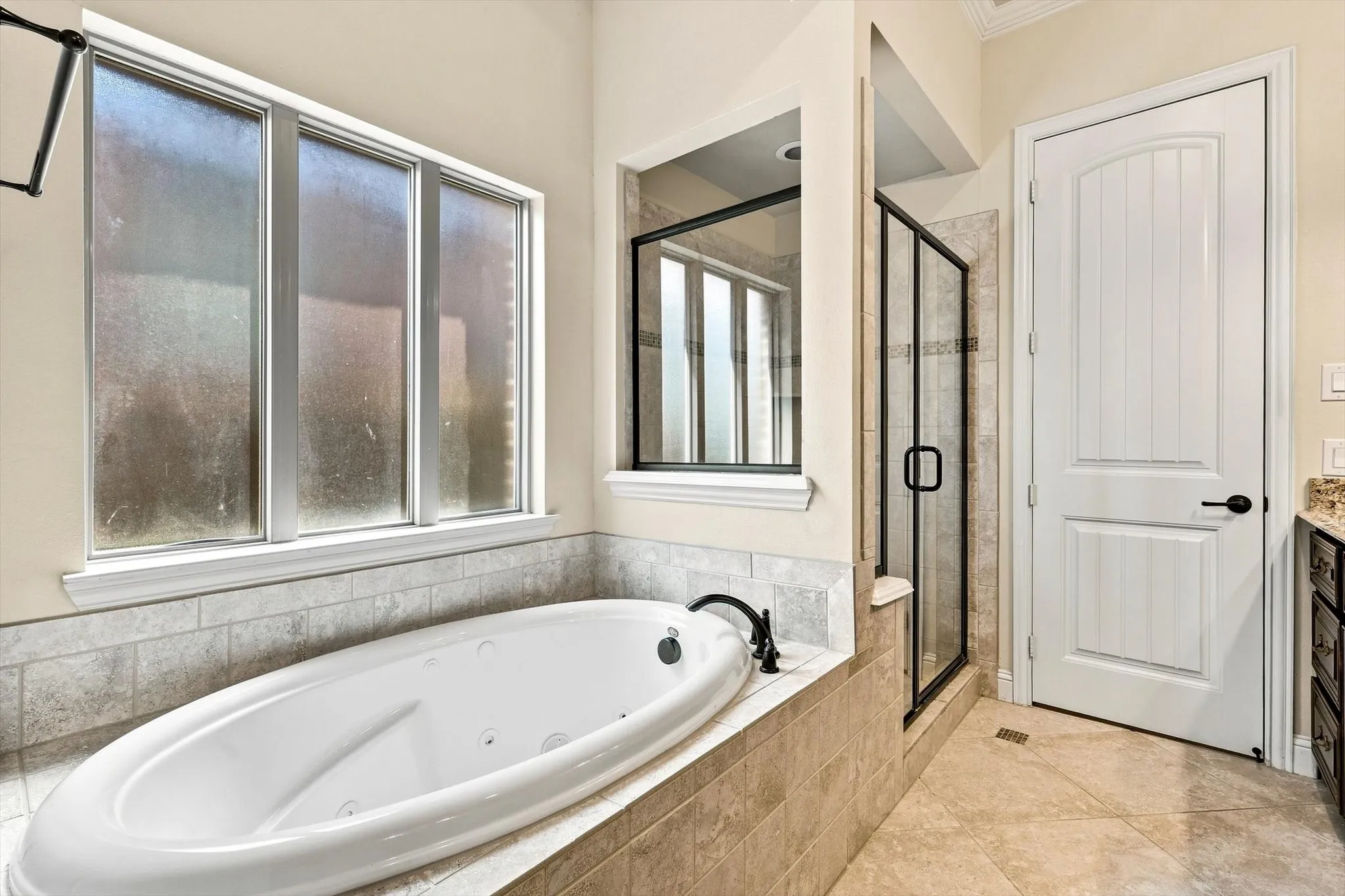 Single Family Residence For Sale in Dallas County , 5012 Province Place, Irving, Texas 75038, 3 Bedroom, 3 Bathroom, 2 Garage spaces, 2,772 Sqft, built in 2013, mls#21377037, Real Estate Agent in Irving, Homes For Sale in Dallas county, Homes For Sale in Irving, Realtor in Irving Texas, Real Estate Brokerage Independent Realty Texas, Luminita Cordes Realtor