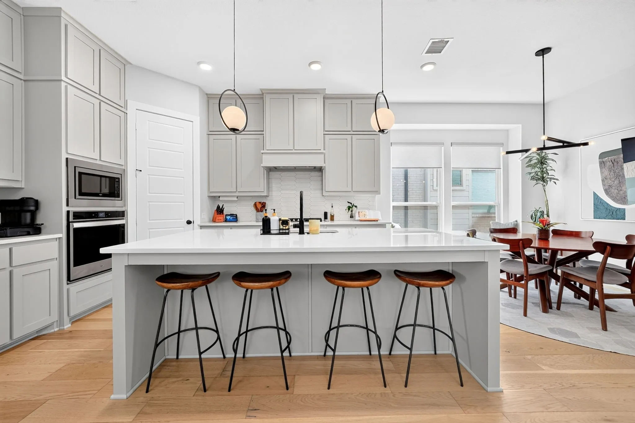 Single Family Residence For Sale in Collin County , 1022 Kennedy Drive, Allen, Texas 75013, 4 Bedroom, 4 Bathroom, 2 Garage spaces, 3,101 Sqft, built in 2020, mls#21377799, Real Estate Agent in Allen, Homes For Sale in Collin county, Homes For Sale in Allen, Realtor in Allen Texas, Real Estate Brokerage Independent Realty Texas, Luminita Cordes Realtor