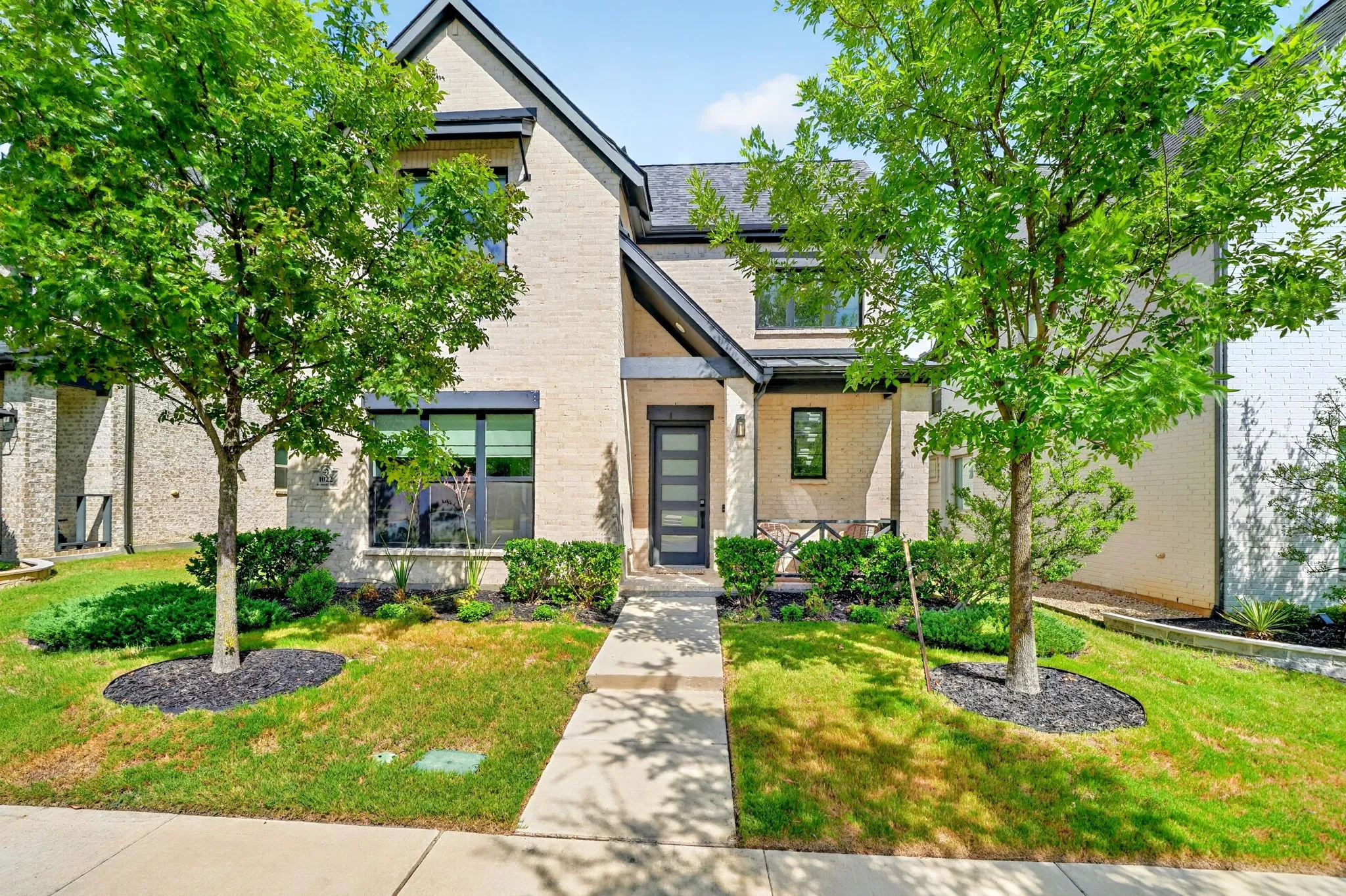 Single Family Residence For Sale in Collin County , 1022 Kennedy Drive, Allen, Texas 75013, 4 Bedroom, 4 Bathroom, 2 Garage spaces, 3,101 Sqft, built in 2020, mls#21377799, Real Estate Agent in Allen, Homes For Sale in Collin county, Homes For Sale in Allen, Realtor in Allen Texas, Real Estate Brokerage Independent Realty Texas, Luminita Cordes Realtor