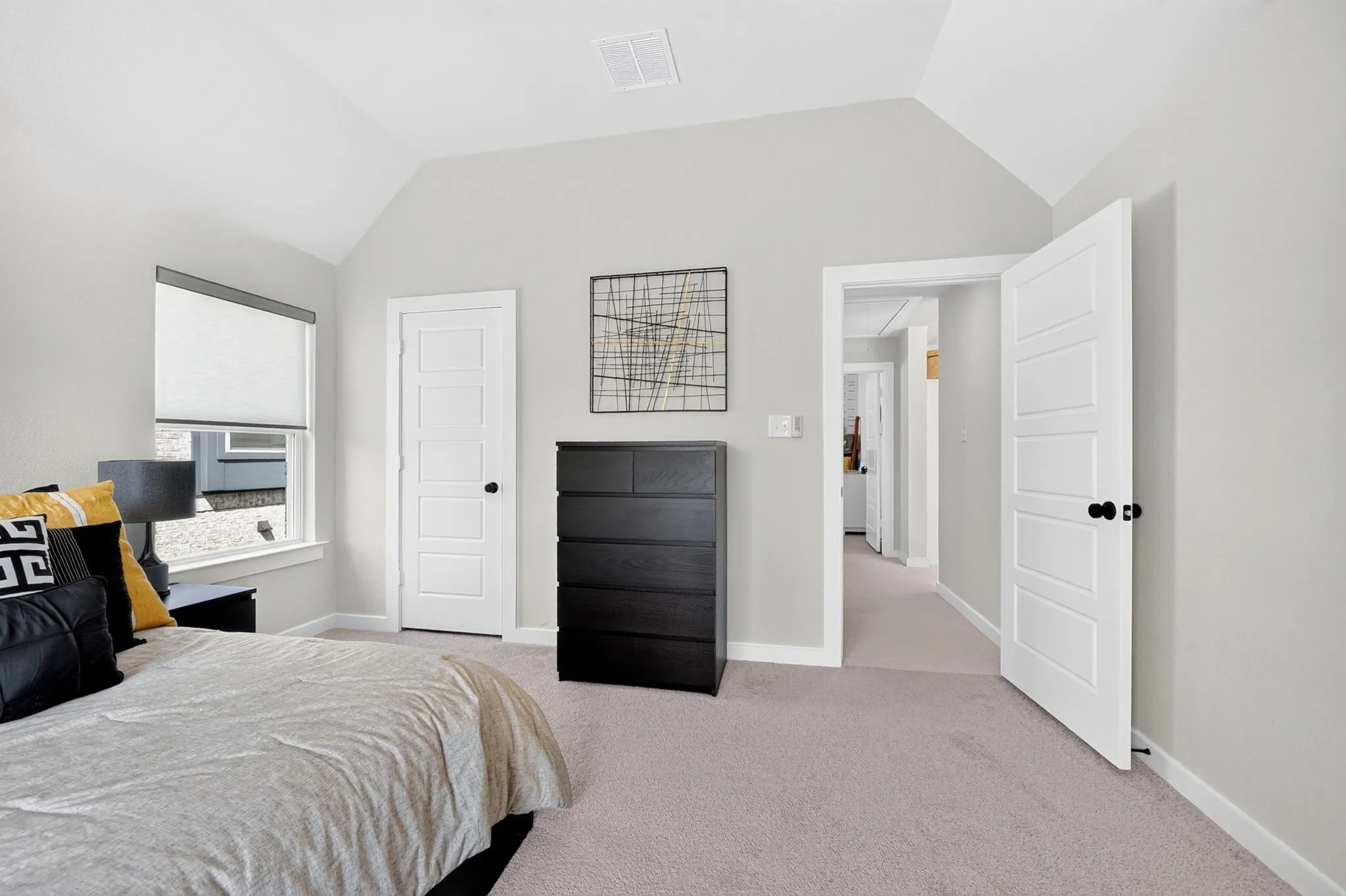Single Family Residence For Sale in Collin County , 1022 Kennedy Drive, Allen, Texas 75013, 4 Bedroom, 4 Bathroom, 2 Garage spaces, 3,101 Sqft, built in 2020, mls#21377799, Real Estate Agent in Allen, Homes For Sale in Collin county, Homes For Sale in Allen, Realtor in Allen Texas, Real Estate Brokerage Independent Realty Texas, Luminita Cordes Realtor