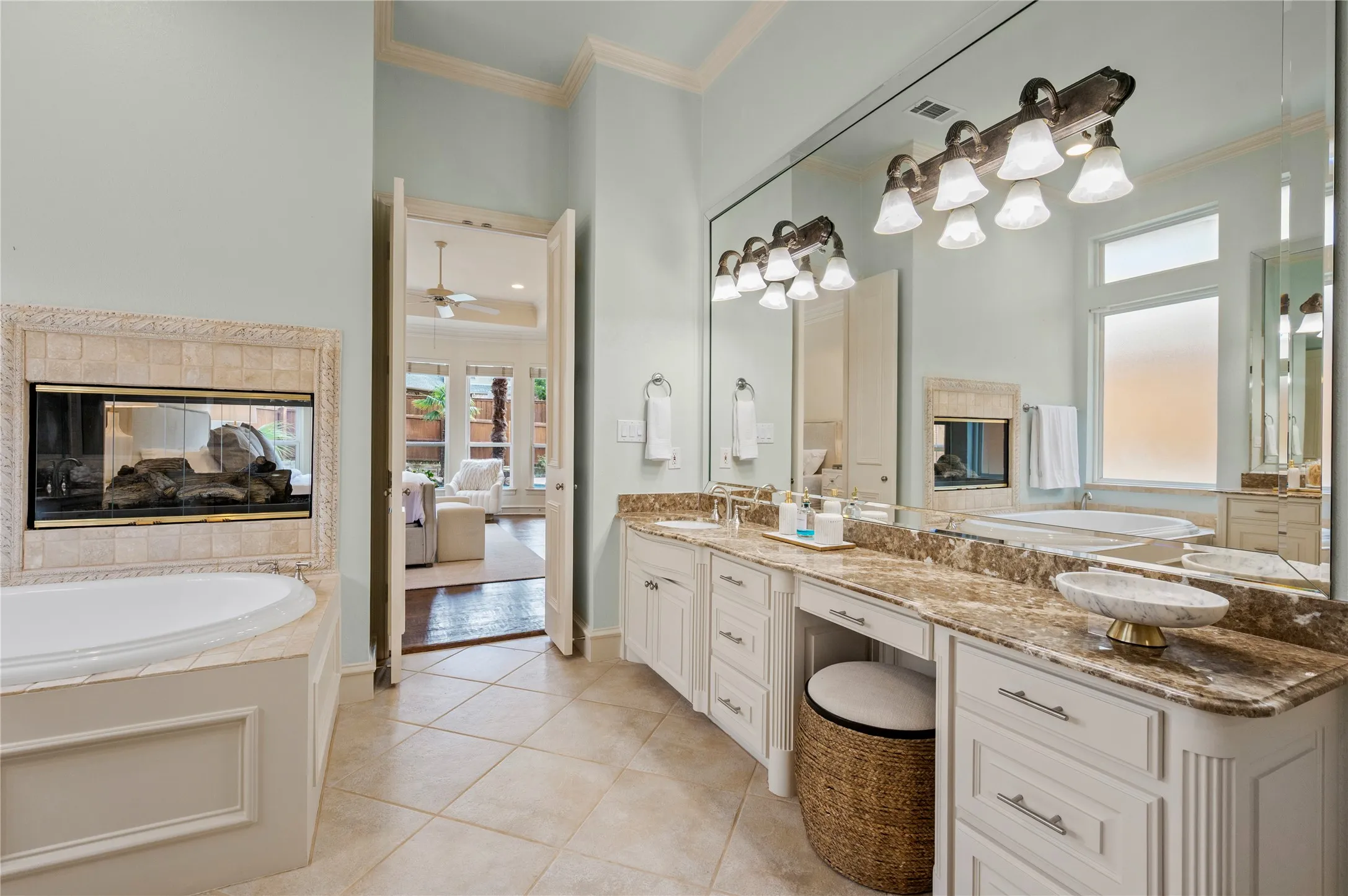 Single Family Residence For Sale in Collin County , 914 Pampa Drive, Allen, Texas 75013, 5 Bedroom, 5 Bathroom, 3 Garage spaces, 5,190 Sqft, built in 2002, mls#21377123, Real Estate Agent in Allen, Homes For Sale in Collin county, Homes For Sale in Allen, Realtor in Allen Texas, Real Estate Brokerage Independent Realty Texas, Luminita Cordes Realtor