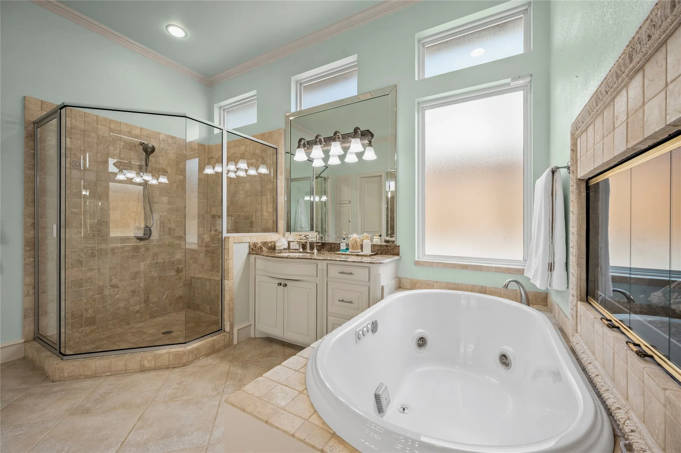 Single Family Residence For Sale in Collin County , 914 Pampa Drive, Allen, Texas 75013, 5 Bedroom, 5 Bathroom, 3 Garage spaces, 5,190 Sqft, built in 2002, mls#21377123, Real Estate Agent in Allen, Homes For Sale in Collin county, Homes For Sale in Allen, Realtor in Allen Texas, Real Estate Brokerage Independent Realty Texas, Luminita Cordes Realtor