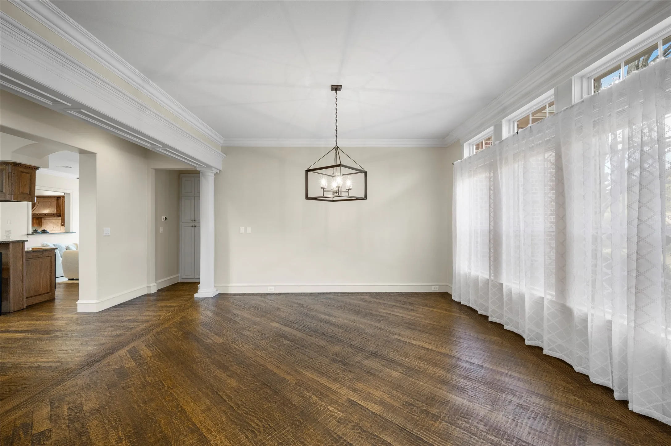 Single Family Residence For Sale in Collin County , 914 Pampa Drive, Allen, Texas 75013, 5 Bedroom, 5 Bathroom, 3 Garage spaces, 5,190 Sqft, built in 2002, mls#21377123, Real Estate Agent in Allen, Homes For Sale in Collin county, Homes For Sale in Allen, Realtor in Allen Texas, Real Estate Brokerage Independent Realty Texas, Luminita Cordes Realtor