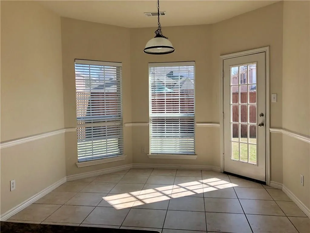 Single Family Residence For Rent in Collin County , 11375 Cedar Springs Drive, Frisco, Texas 75035, 5 Bedroom, 4 Bathroom, 2 Garage spaces, 3,793 Sqft, built in 2006, mls#21377802, Real Estate Agent in Frisco, Homes For Rent in Collin county, Homes For Rent in Frisco, Realtor in Frisco Texas, Real Estate Brokerage Independent Realty Texas, Luminita Cordes Realtor
