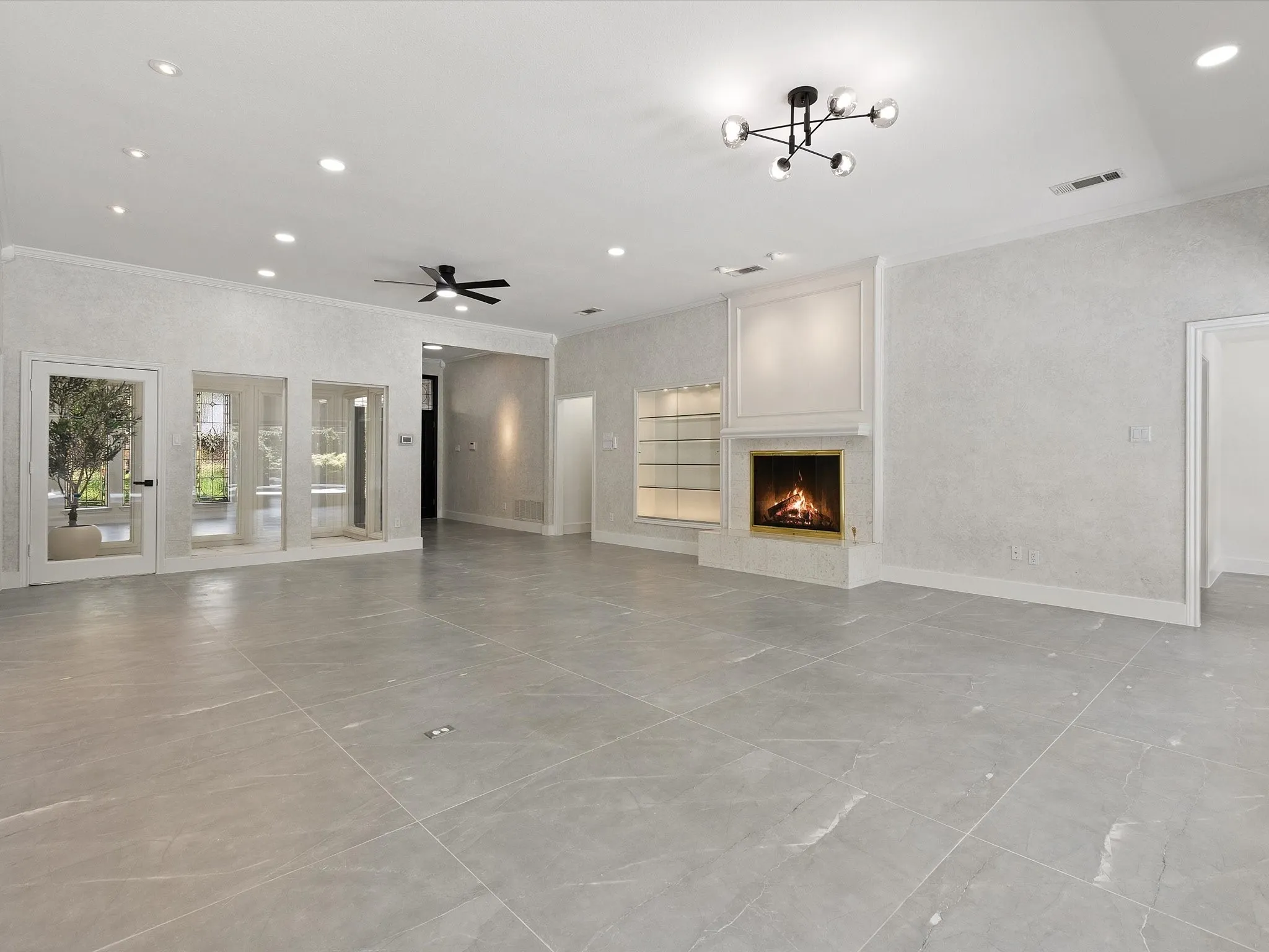 Single Family Residence For Rent in Collin County , 5602 Twin Brooks Drive, Dallas, Texas 75252, 4 Bedroom, 3 Bathroom, 3 Garage spaces, 3,605 Sqft, built in 1983, mls#21377812, Real Estate Agent in Dallas, Homes For Rent in Collin county, Homes For Rent in Dallas, Realtor in Dallas Texas, Real Estate Brokerage Independent Realty Texas, Luminita Cordes Realtor