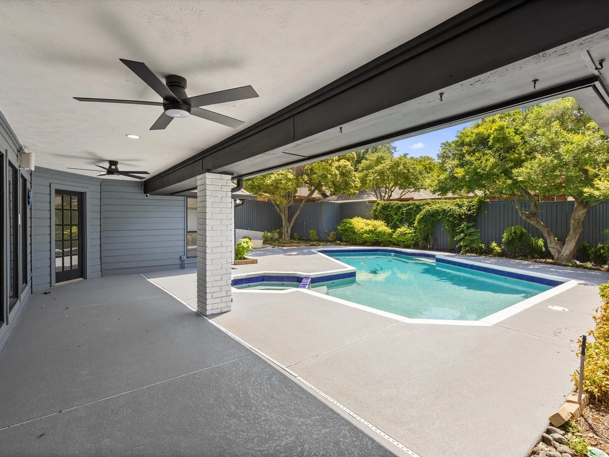 Single Family Residence For Rent in Collin County , 5602 Twin Brooks Drive, Dallas, Texas 75252, 4 Bedroom, 3 Bathroom, 3 Garage spaces, 3,605 Sqft, built in 1983, mls#21377812, Real Estate Agent in Dallas, Homes For Rent in Collin county, Homes For Rent in Dallas, Realtor in Dallas Texas, Real Estate Brokerage Independent Realty Texas, Luminita Cordes Realtor