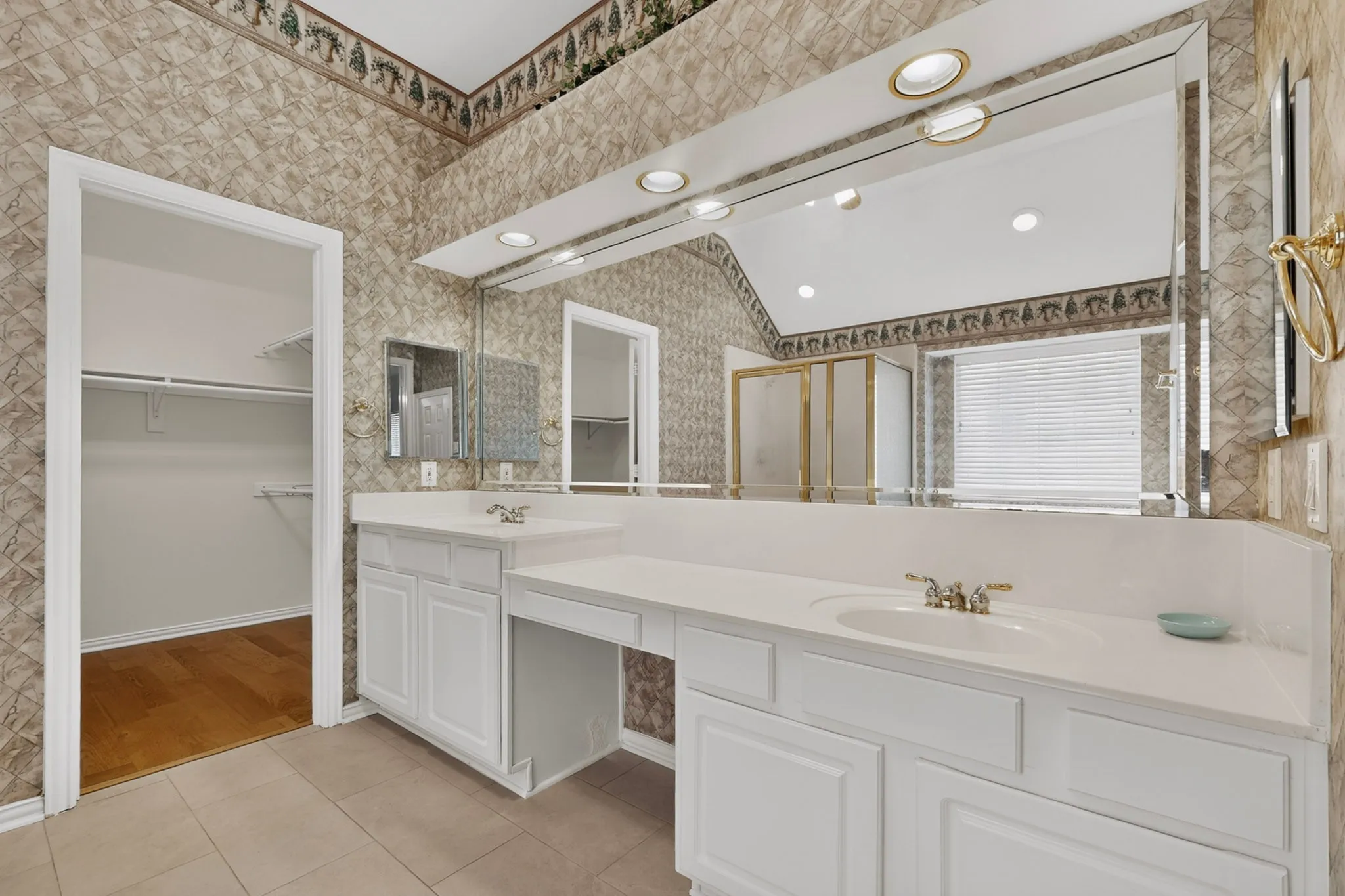 Single Family Residence For Sale in Collin County , 4433 Courtney Lane, Richardson, Texas 75082, 5 Bedroom, 4 Bathroom, 2 Garage spaces, 3,263 Sqft, built in 1998, mls#21369097, Real Estate Agent in Richardson, Homes For Sale in Collin county, Homes For Sale in Richardson, Realtor in Richardson Texas, Real Estate Brokerage Independent Realty Texas, Luminita Cordes Realtor