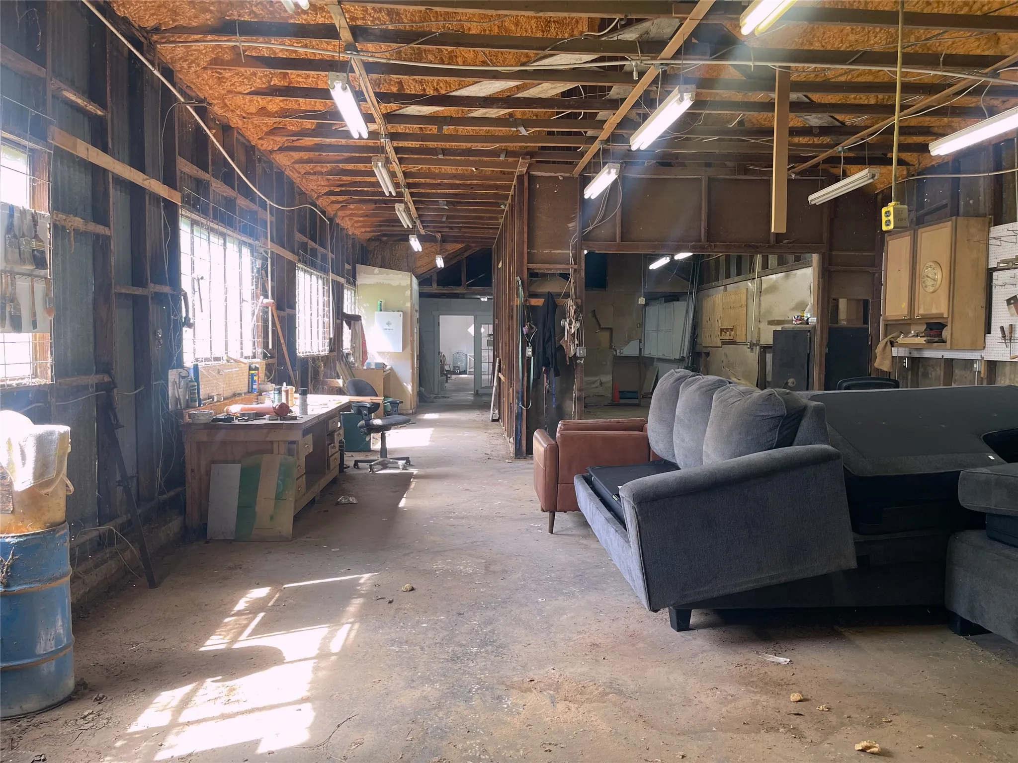 Retail For Sale in Freestone County , 506 Main Street, Teague, Texas 75860, 0, 0, Garage spaces, 0 Sqft, built in 1960, mls#21376653, Real Estate Agent in Teague, Homes For Sale in Freestone county, Homes For Sale in Teague, Realtor in Teague Texas, Real Estate Brokerage Independent Realty Texas, Luminita Cordes Realtor