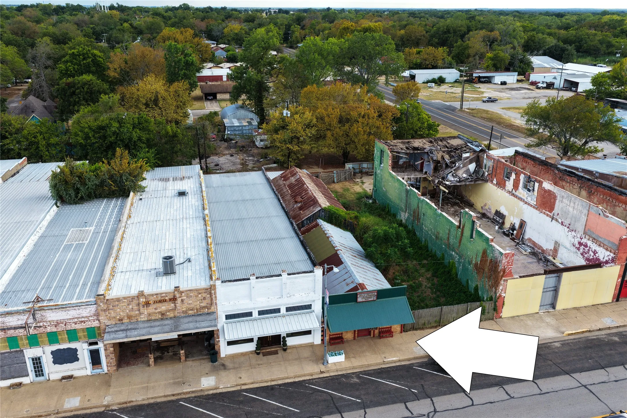 Retail For Sale in Freestone County , 506 Main Street, Teague, Texas 75860, 0, 0, Garage spaces, 0 Sqft, built in 1960, mls#21376653, Real Estate Agent in Teague, Homes For Sale in Freestone county, Homes For Sale in Teague, Realtor in Teague Texas, Real Estate Brokerage Independent Realty Texas, Luminita Cordes Realtor