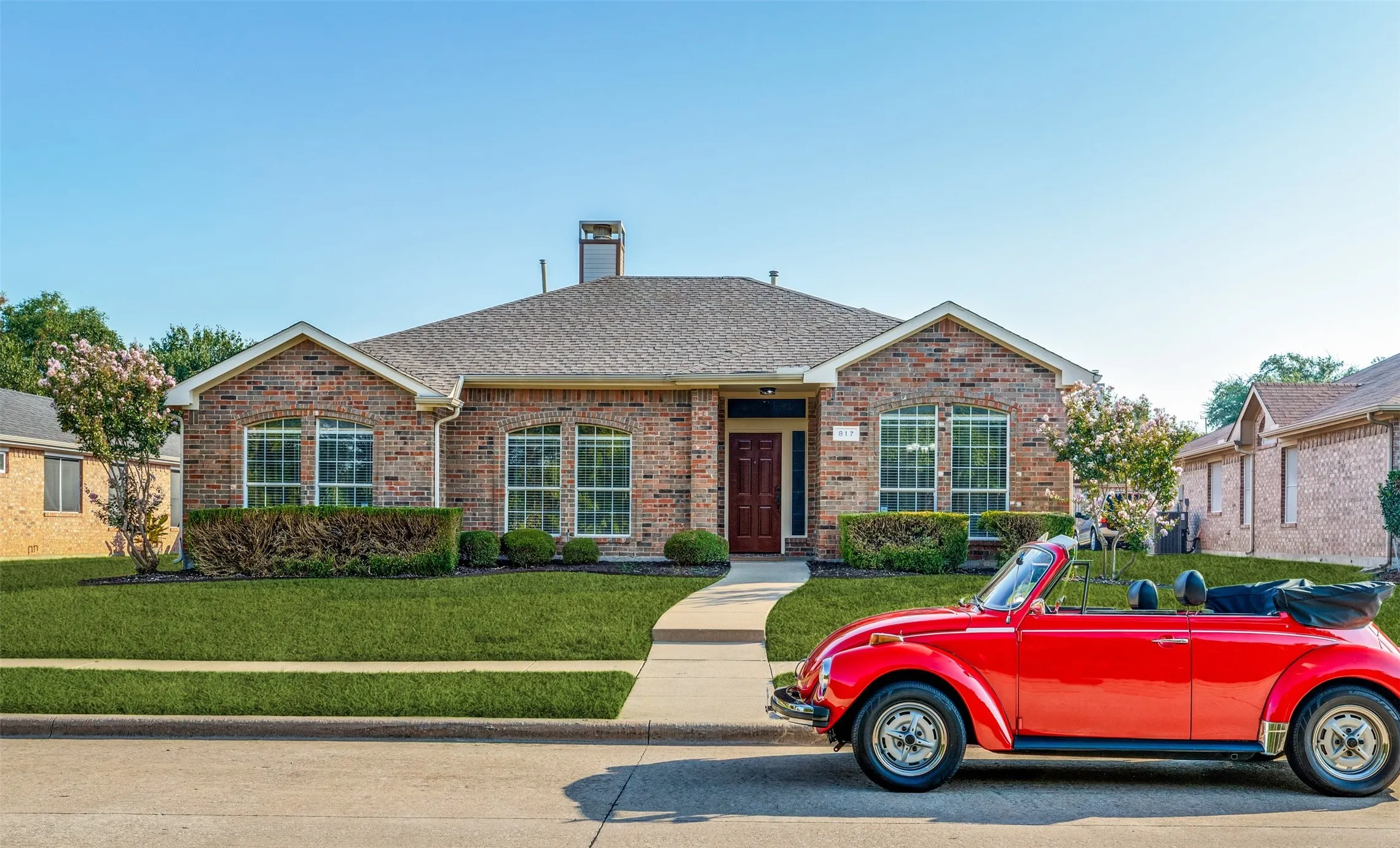 Single Family Residence For Sale in Collin County , 817 Aylesbury Drive, Allen, Texas 75002, 3 Bedroom, 2 Bathroom, 2 Garage spaces, 1,827 Sqft, built in 1995, mls#21375011, Real Estate Agent in Allen, Homes For Sale in Collin county, Homes For Sale in Allen, Realtor in Allen Texas, Real Estate Brokerage Independent Realty Texas, Luminita Cordes Realtor