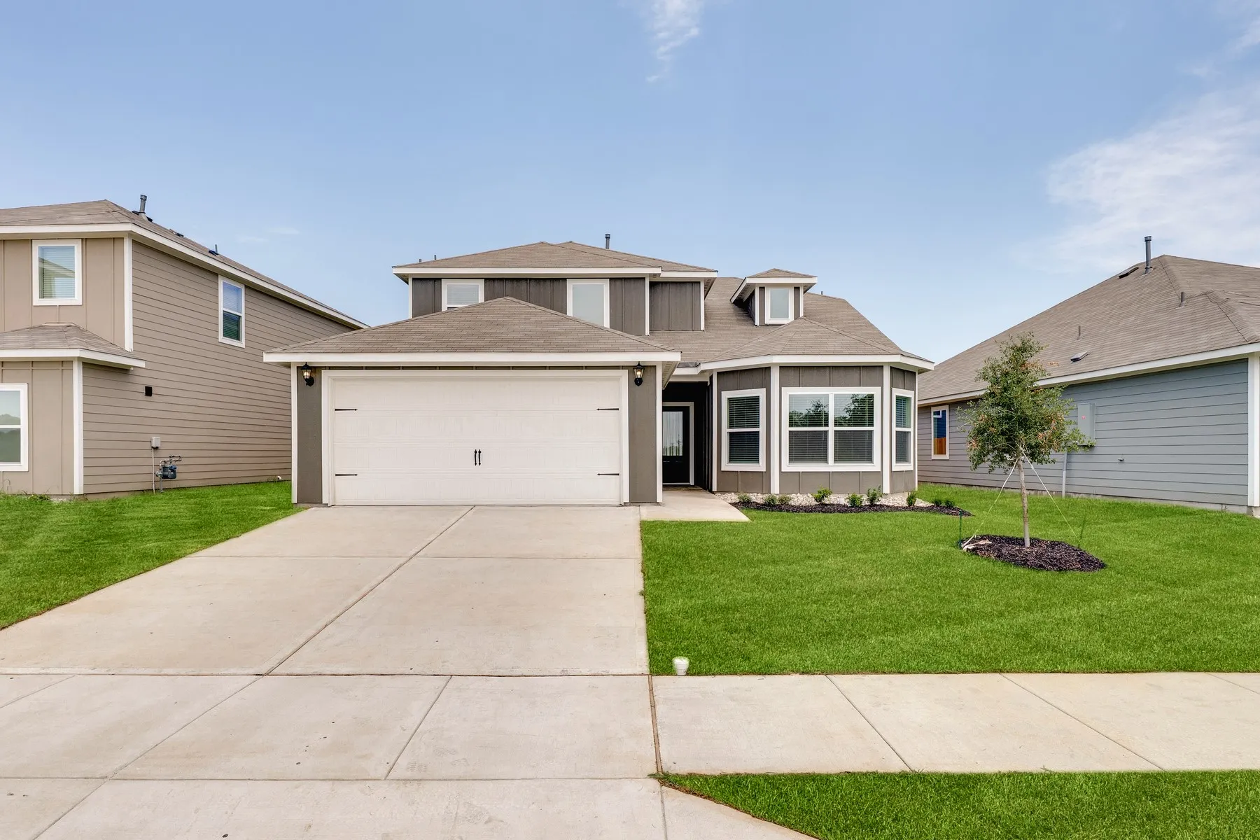 Single Family Residence For Rent in Tarrant County , 1300 Helca Drive, Fort Worth, Texas 76140, 4 Bedroom, 3 Bathroom, 2 Garage spaces, 2,131 Sqft, built in 2026, mls#21377834, Real Estate Agent in Fort Worth, Homes For Rent in Tarrant county, Homes For Rent in Fort Worth, Realtor in Fort Worth Texas, Real Estate Brokerage Independent Realty Texas, Luminita Cordes Realtor