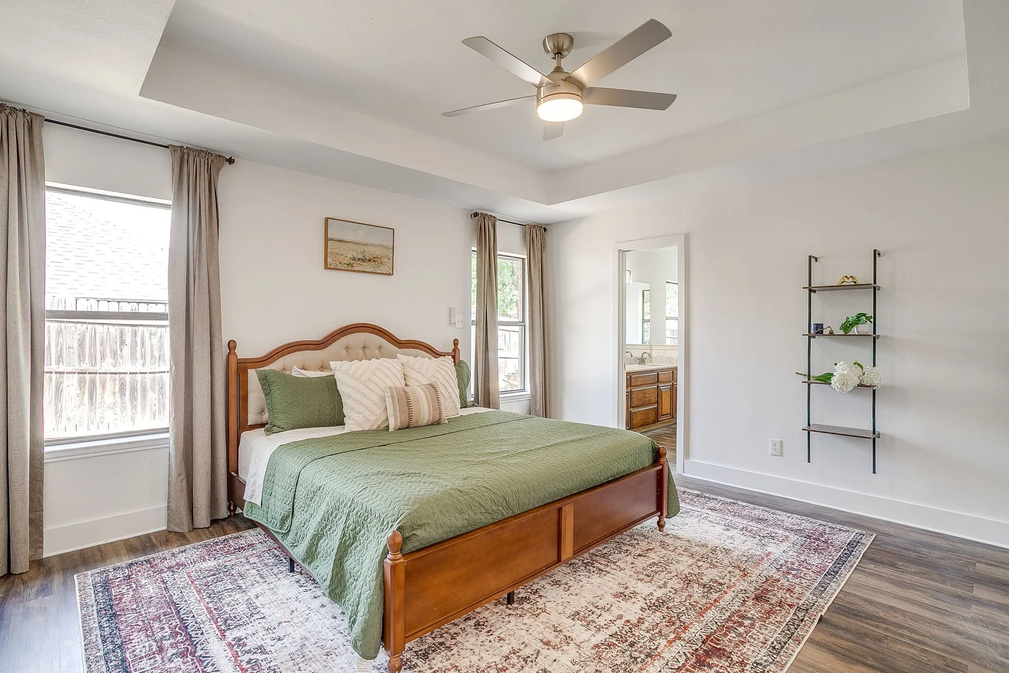 Single Family Residence For Sale in Tarrant County , 6824 Ridgewood Drive, North Richland Hills, Texas 76182, 4 Bedroom, 2 Bathroom, 2 Garage spaces, 1,978 Sqft, built in 1986, mls#21377704, Real Estate Agent in North Richland Hills, Homes For Sale in Tarrant county, Homes For Sale in North Richland Hills, Realtor in North Richland Hills Texas, Real Estate Brokerage Independent Realty Texas, Luminita Cordes Realtor