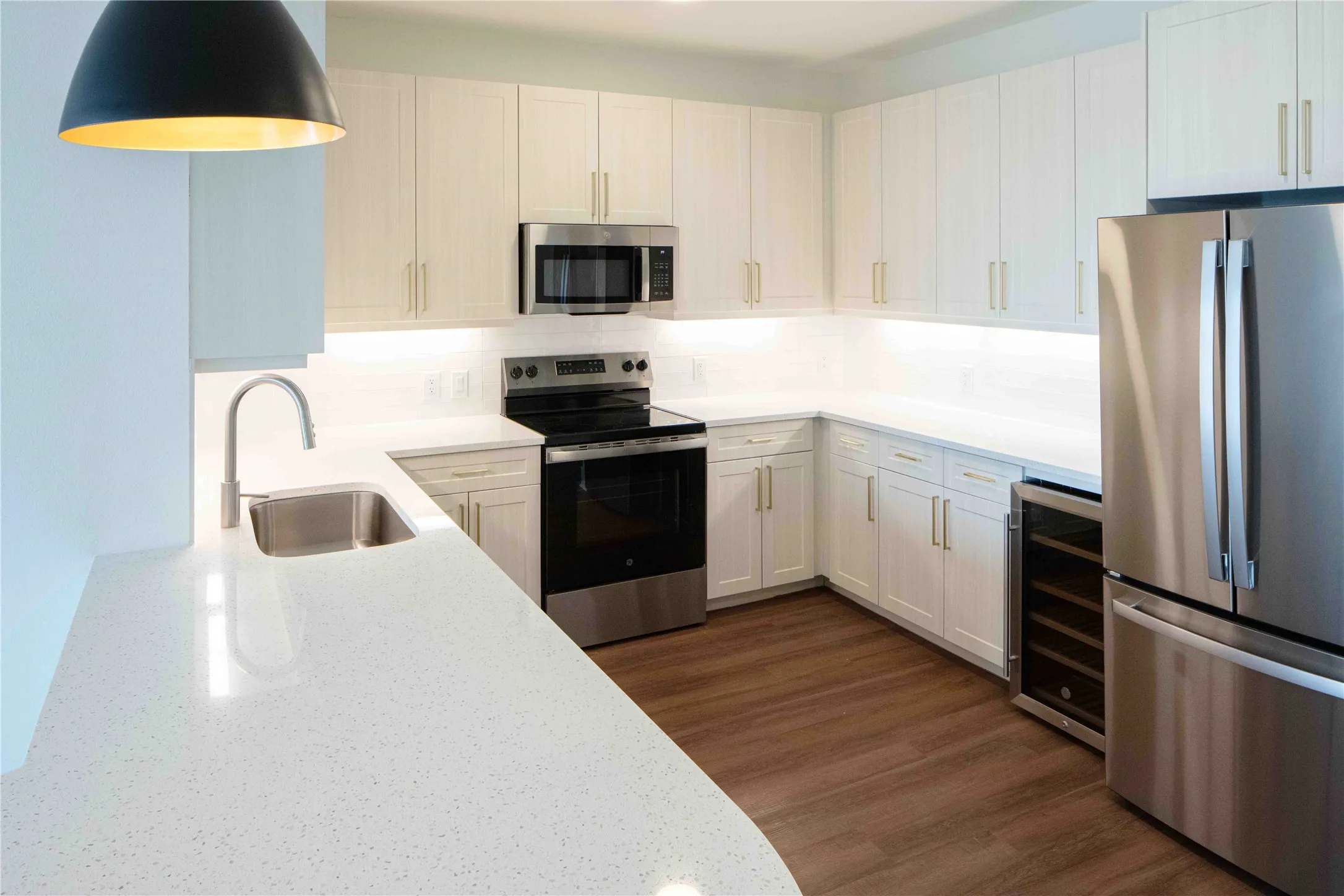 Apartment For Rent in Denton County , 108 N US 377 310, Roanoke, Texas 76262, 2 Bedroom, 2 Bathroom, Garage spaces, 1,344 Sqft, built in 2025, mls#21377838, Real Estate Agent in Roanoke, Homes For Rent in Denton county, Homes For Rent in Roanoke, Realtor in Roanoke Texas, Real Estate Brokerage Independent Realty Texas, Luminita Cordes Realtor