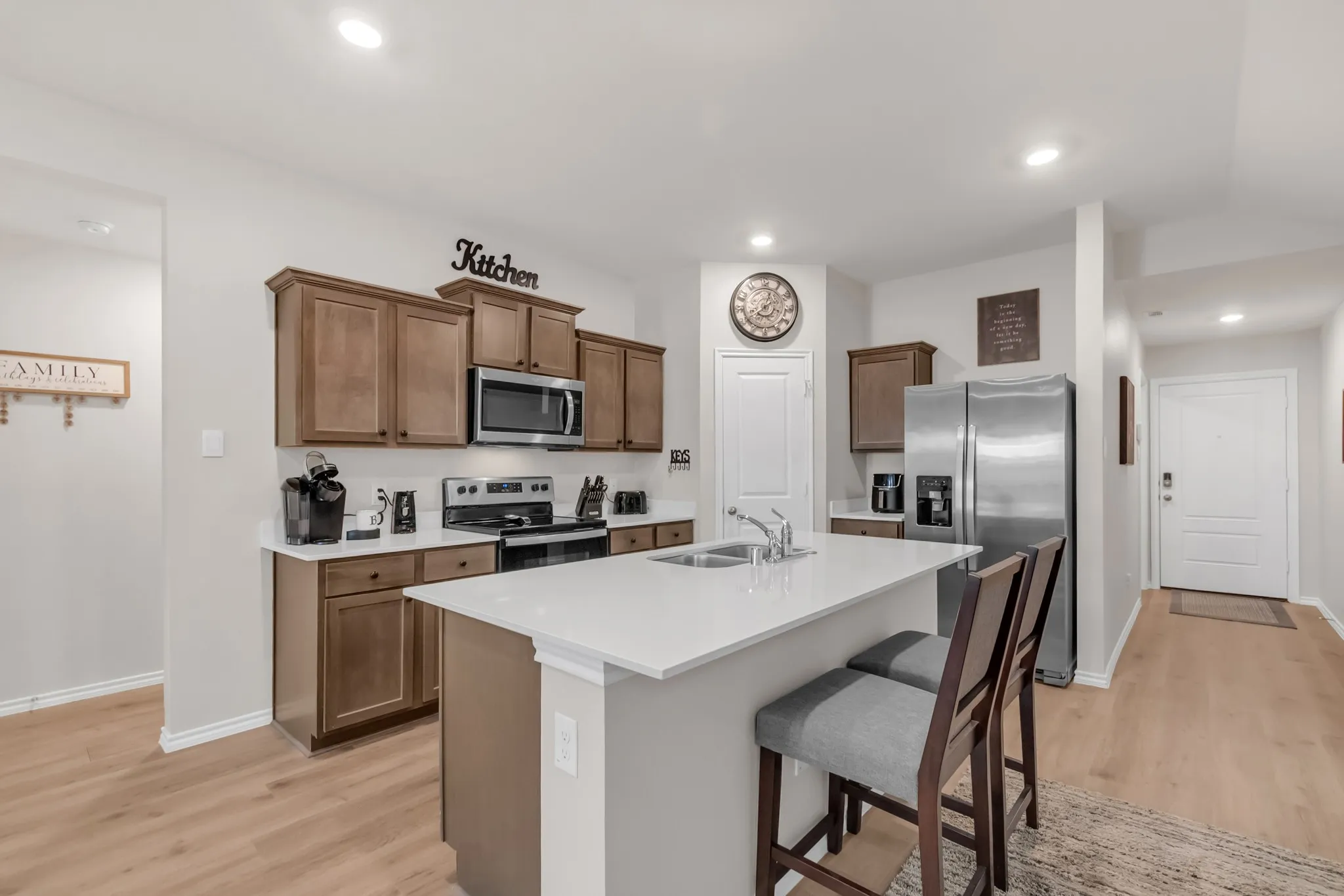 Single Family Residence For Sale in Hunt County , 901 Country Road, Royse City, Texas 75189, 3 Bedroom, 2 Bathroom, 2 Garage spaces, 1,327 Sqft, built in 2024, mls#21376720, Real Estate Agent in Royse City, Homes For Sale in Hunt county, Homes For Sale in Royse City, Realtor in Royse City Texas, Real Estate Brokerage Independent Realty Texas, Luminita Cordes Realtor