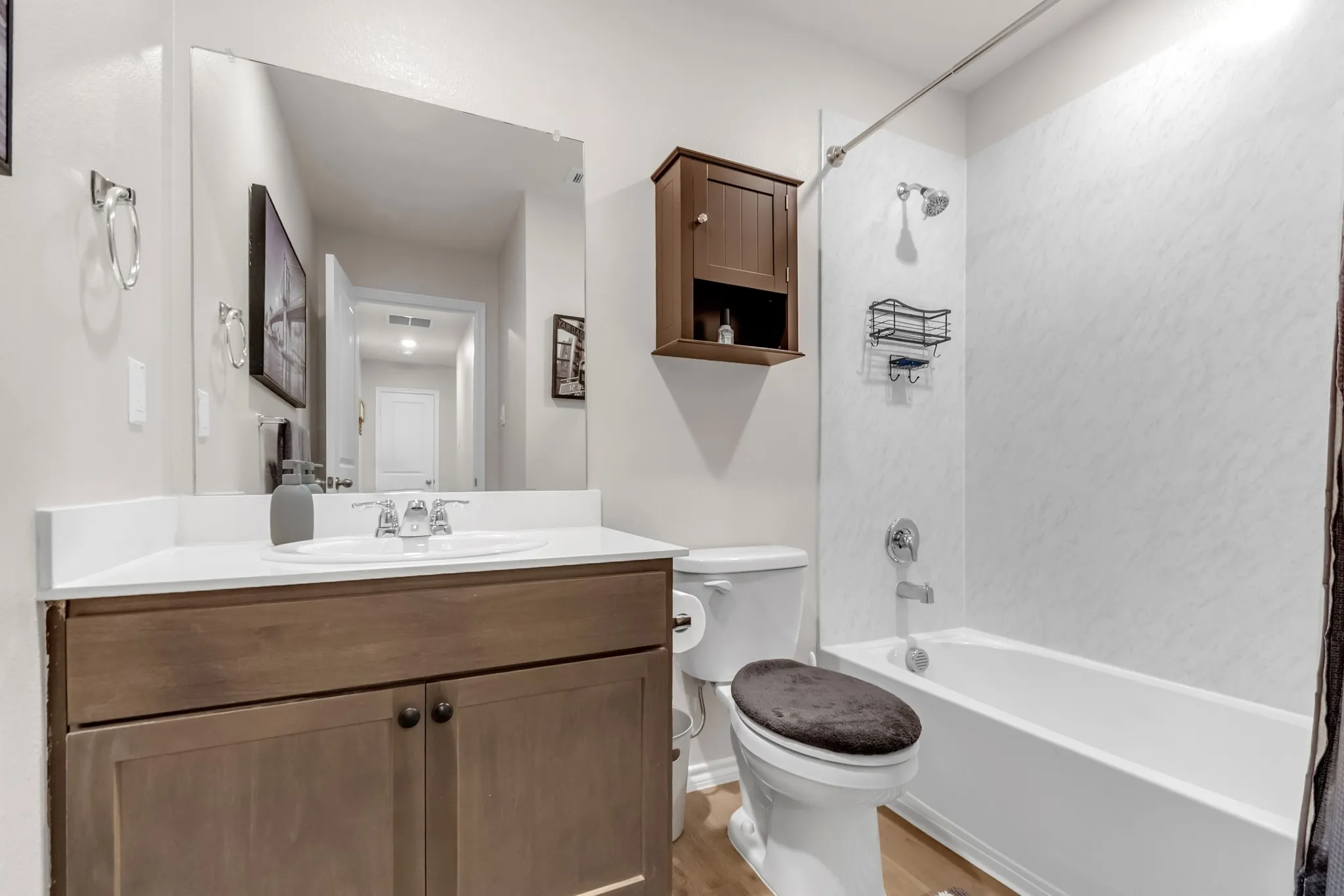 Single Family Residence For Sale in Hunt County , 901 Country Road, Royse City, Texas 75189, 3 Bedroom, 2 Bathroom, 2 Garage spaces, 1,327 Sqft, built in 2024, mls#21376720, Real Estate Agent in Royse City, Homes For Sale in Hunt county, Homes For Sale in Royse City, Realtor in Royse City Texas, Real Estate Brokerage Independent Realty Texas, Luminita Cordes Realtor