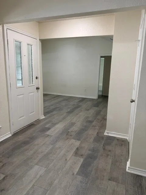 Single Family Residence For Sale in Dallas County , 309 West Court, Glenn Heights, Texas 75154, 3 Bedroom, 2 Bathroom, 1 Garage spaces, 1,213 Sqft, built in 1983, mls#21368353, Real Estate Agent in Glenn Heights, Homes For Sale in Dallas county, Homes For Sale in Glenn Heights, Realtor in Glenn Heights Texas, Real Estate Brokerage Independent Realty Texas, Luminita Cordes Realtor