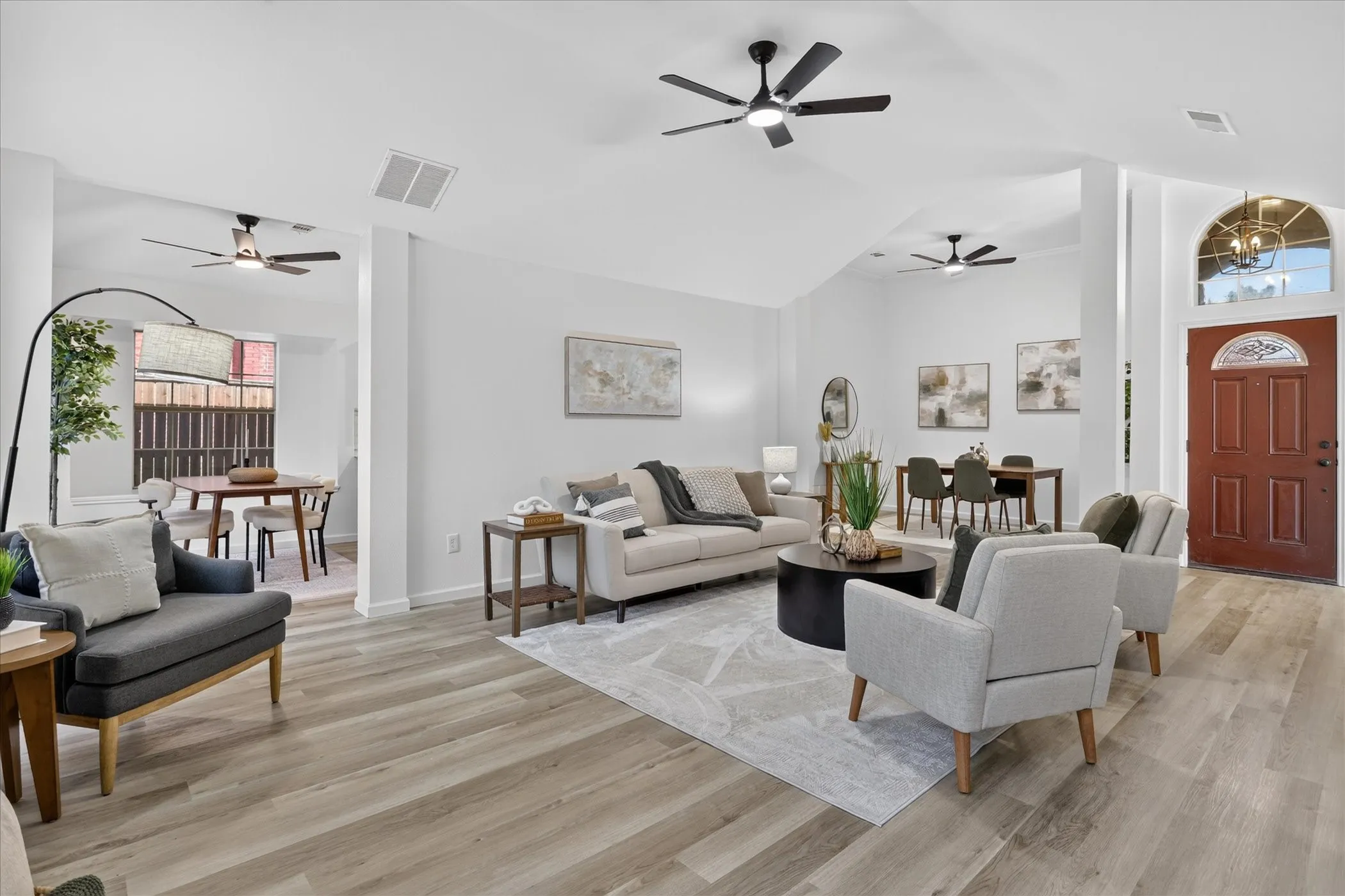 Single Family Residence For Sale in Denton County , 425 Wentworth Drive, Flower Mound, Texas 75028, 3 Bedroom, 2 Bathroom, 2 Garage spaces, 1,526 Sqft, built in 1992, mls#21377846, Real Estate Agent in Flower Mound, Homes For Sale in Denton county, Homes For Sale in Flower Mound, Realtor in Flower Mound Texas, Real Estate Brokerage Independent Realty Texas, Luminita Cordes Realtor