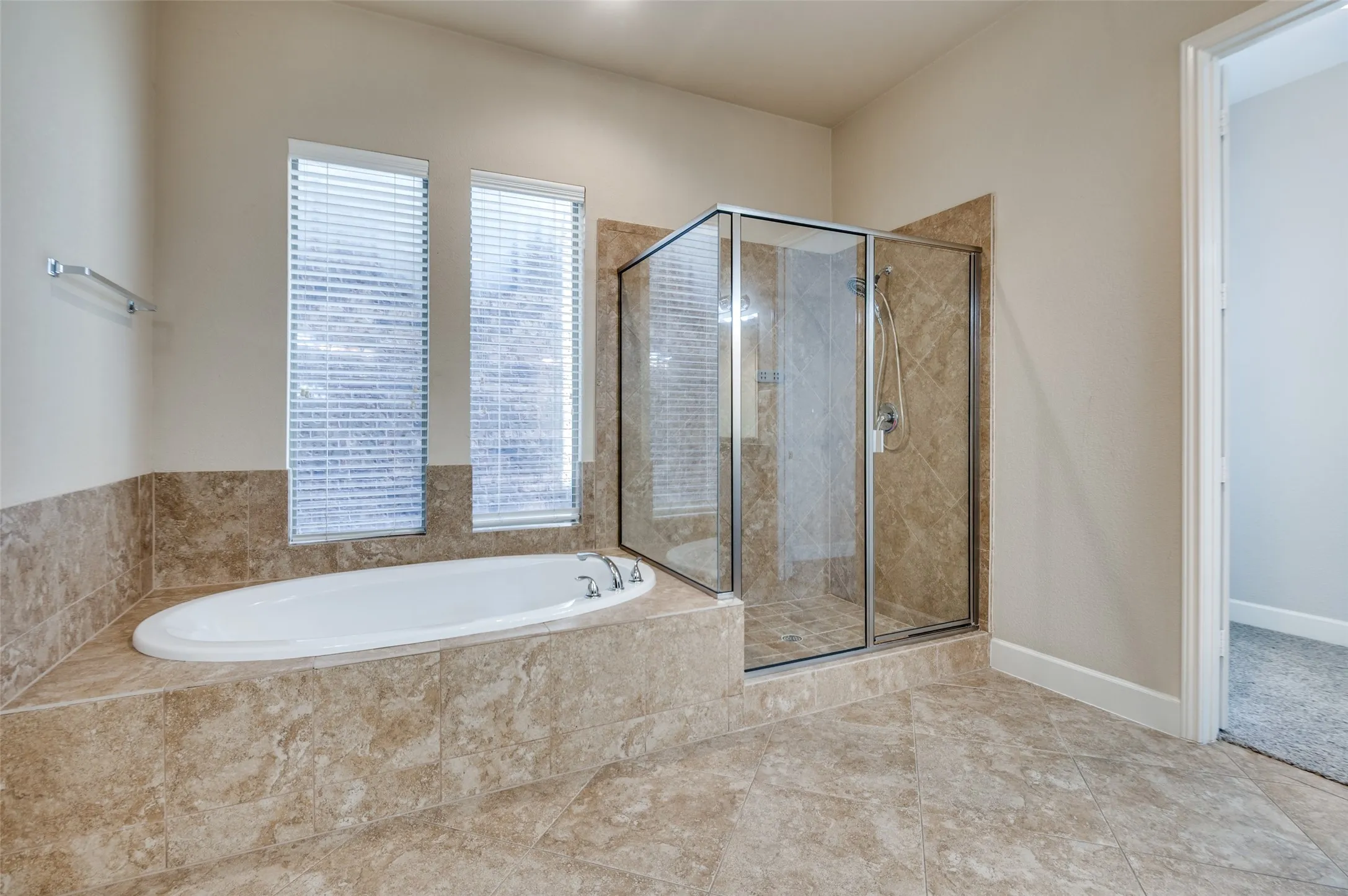 Townhouse For Rent in Dallas County , 909 City Side Lane, Dallas, Texas 75201, 3 Bedroom, 3 Bathroom, 2 Garage spaces, 3,109 Sqft, built in 2008, mls#21377689, Real Estate Agent in Dallas, Homes For Rent in Dallas county, Homes For Rent in Dallas, Realtor in Dallas Texas, Real Estate Brokerage Independent Realty Texas, Luminita Cordes Realtor