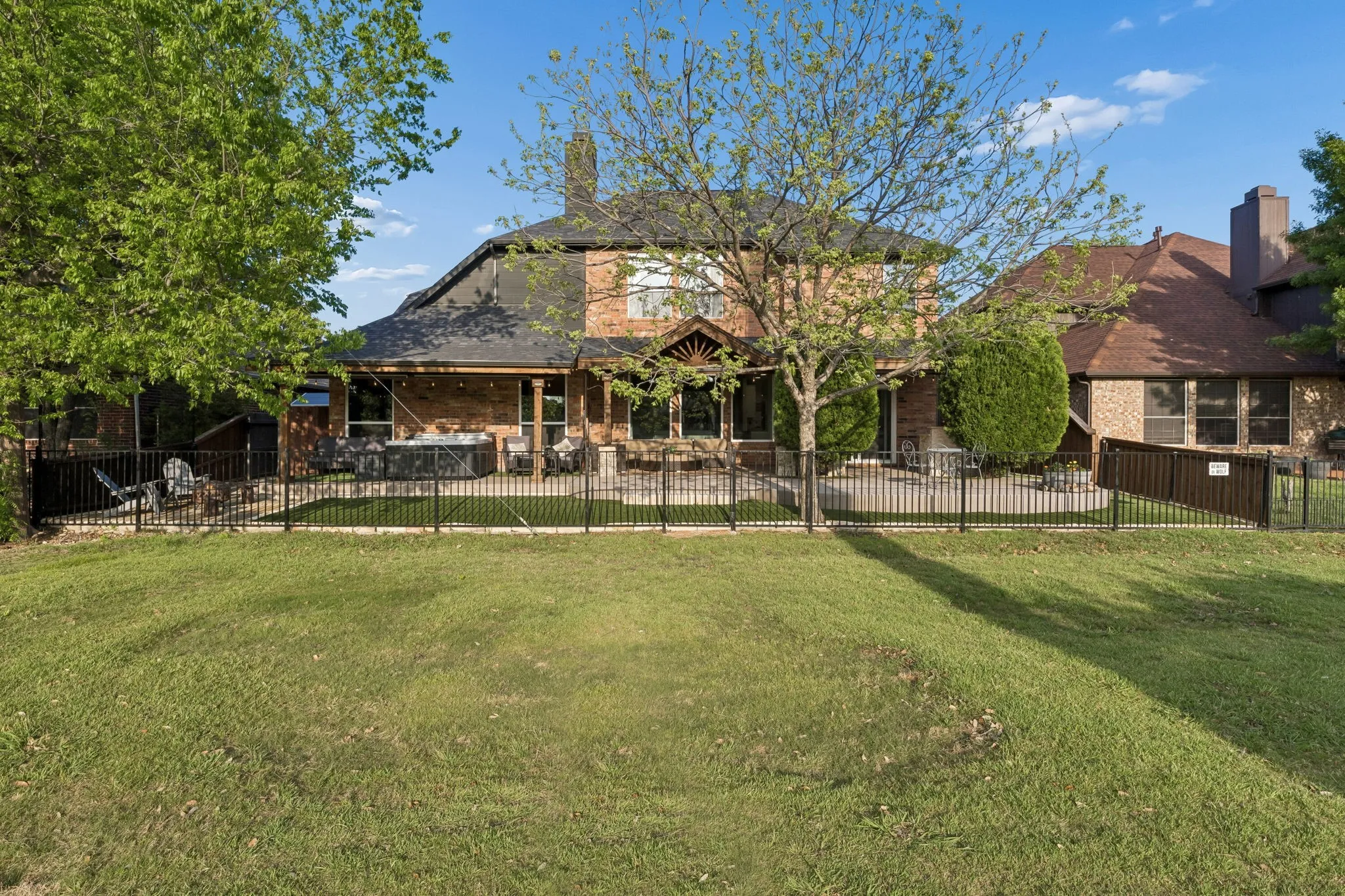 Single Family Residence For Sale in Collin County , 5805 Wilmington Drive, Frisco, Texas 75035, 5 Bedroom, 4 Bathroom, 2 Garage spaces, 3,835 Sqft, built in 1999, mls#21376376, Real Estate Agent in Frisco, Homes For Sale in Collin county, Homes For Sale in Frisco, Realtor in Frisco Texas, Real Estate Brokerage Independent Realty Texas, Luminita Cordes Realtor