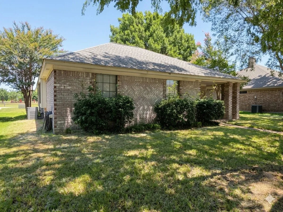 Single Family Residence For Sale in Dallas County , 2401 Cortland Circle, Rowlett, Texas 75088, 4 Bedroom, 2 Bathroom, 2 Garage spaces, 1,584 Sqft, built in 1987, mls#21377748, Real Estate Agent in Rowlett, Homes For Sale in Dallas county, Homes For Sale in Rowlett, Realtor in Rowlett Texas, Real Estate Brokerage Independent Realty Texas, Luminita Cordes Realtor