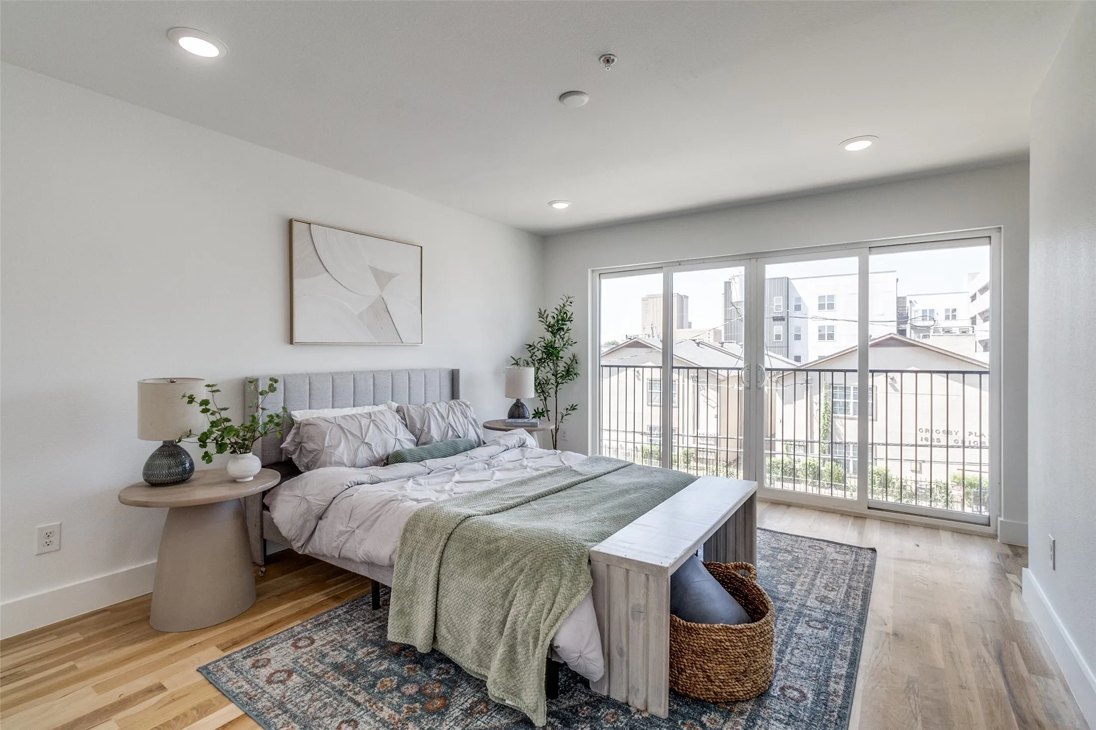Condominium For Rent in Dallas County , 4701 San Jacinto Street 101, Dallas, Texas 75204, 2 Bedroom, 4 Bathroom, 2 Garage spaces, 1,961 Sqft, built in 2024, mls#21377857, Real Estate Agent in Dallas, Homes For Rent in Dallas county, Homes For Rent in Dallas, Realtor in Dallas Texas, Real Estate Brokerage Independent Realty Texas, Luminita Cordes Realtor