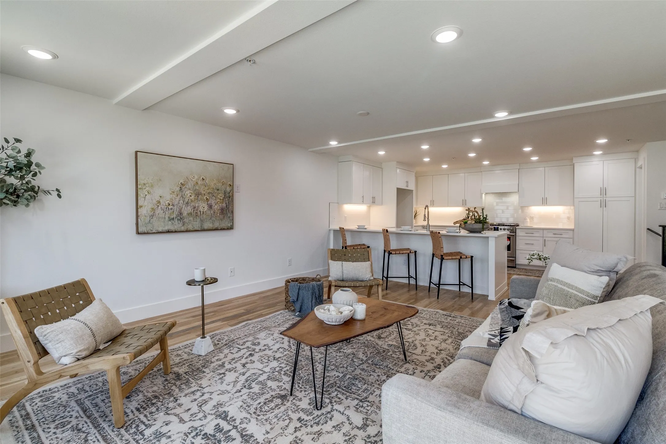 Condominium For Rent in Dallas County , 4701 San Jacinto Street 101, Dallas, Texas 75204, 2 Bedroom, 4 Bathroom, 2 Garage spaces, 1,961 Sqft, built in 2024, mls#21377857, Real Estate Agent in Dallas, Homes For Rent in Dallas county, Homes For Rent in Dallas, Realtor in Dallas Texas, Real Estate Brokerage Independent Realty Texas, Luminita Cordes Realtor