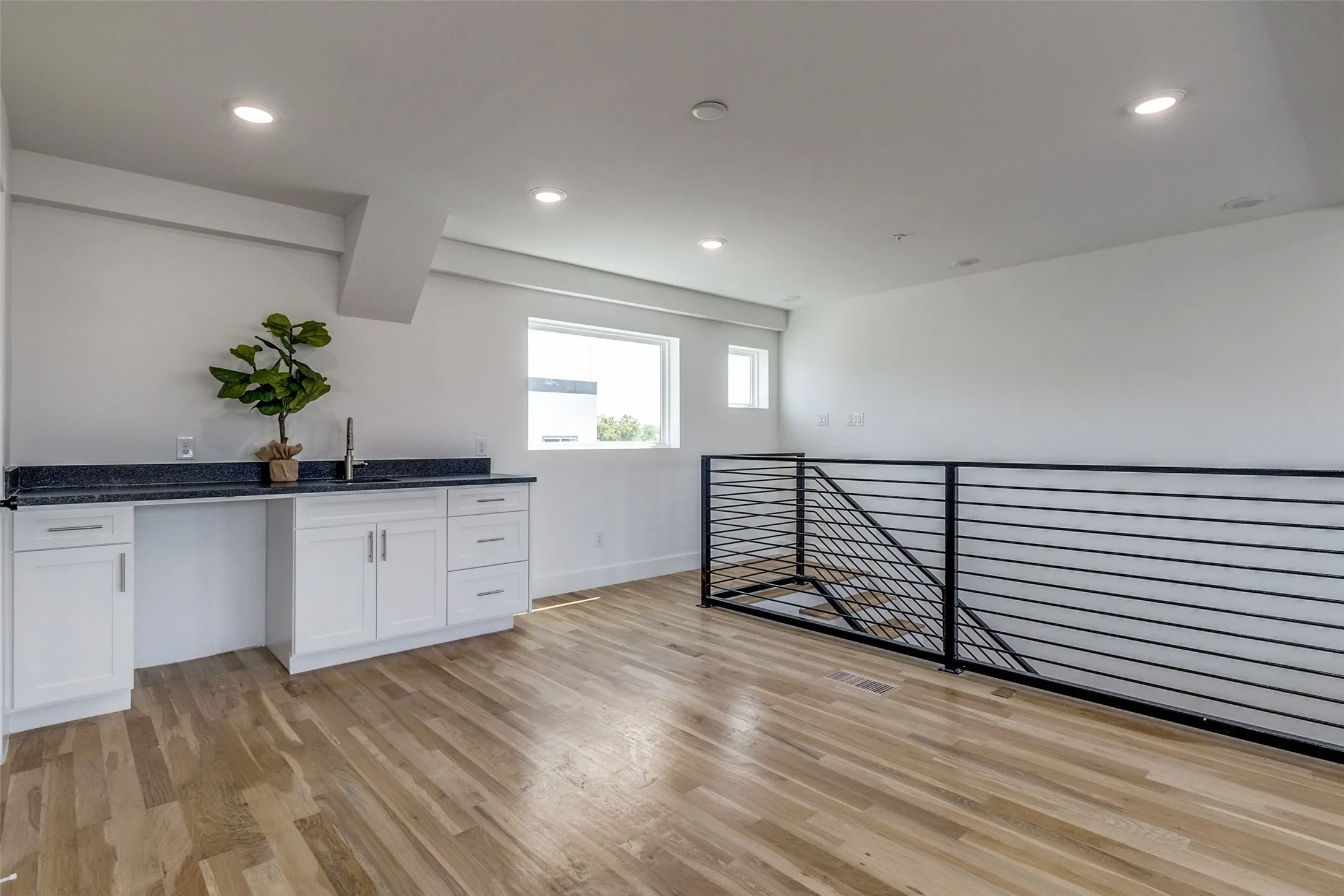 Condominium For Rent in Dallas County , 4701 San Jacinto Street 101, Dallas, Texas 75204, 2 Bedroom, 4 Bathroom, 2 Garage spaces, 1,961 Sqft, built in 2024, mls#21377857, Real Estate Agent in Dallas, Homes For Rent in Dallas county, Homes For Rent in Dallas, Realtor in Dallas Texas, Real Estate Brokerage Independent Realty Texas, Luminita Cordes Realtor