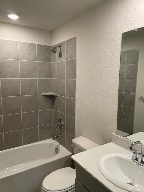 Single Family Residence For Rent in Denton County , 3116 Kingsgarden Road, Denton, Texas 76207, 4 Bedroom, 3 Bathroom, 2 Garage spaces, 2,057 Sqft, built in 2023, mls#21377867, Real Estate Agent in Denton, Homes For Rent in Denton county, Homes For Rent in Denton, Realtor in Denton Texas, Real Estate Brokerage Independent Realty Texas, Luminita Cordes Realtor