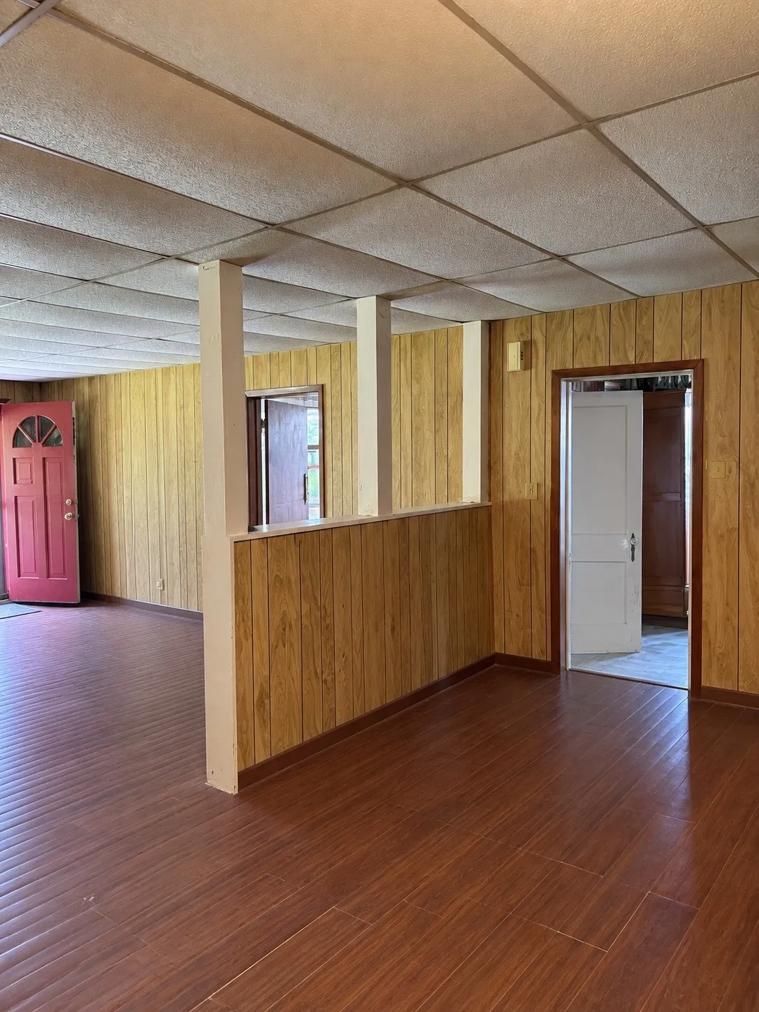 Single Family Residence For Sale in Parker County , 8475 Peden Road, Reno, Texas 76020, 3 Bedroom, 2 Bathroom, Garage spaces, 2,800 Sqft, built in 1920, mls#21376738, Real Estate Agent in Reno, Homes For Sale in Parker county, Homes For Sale in Reno, Realtor in Reno Texas, Real Estate Brokerage Independent Realty Texas, Luminita Cordes Realtor