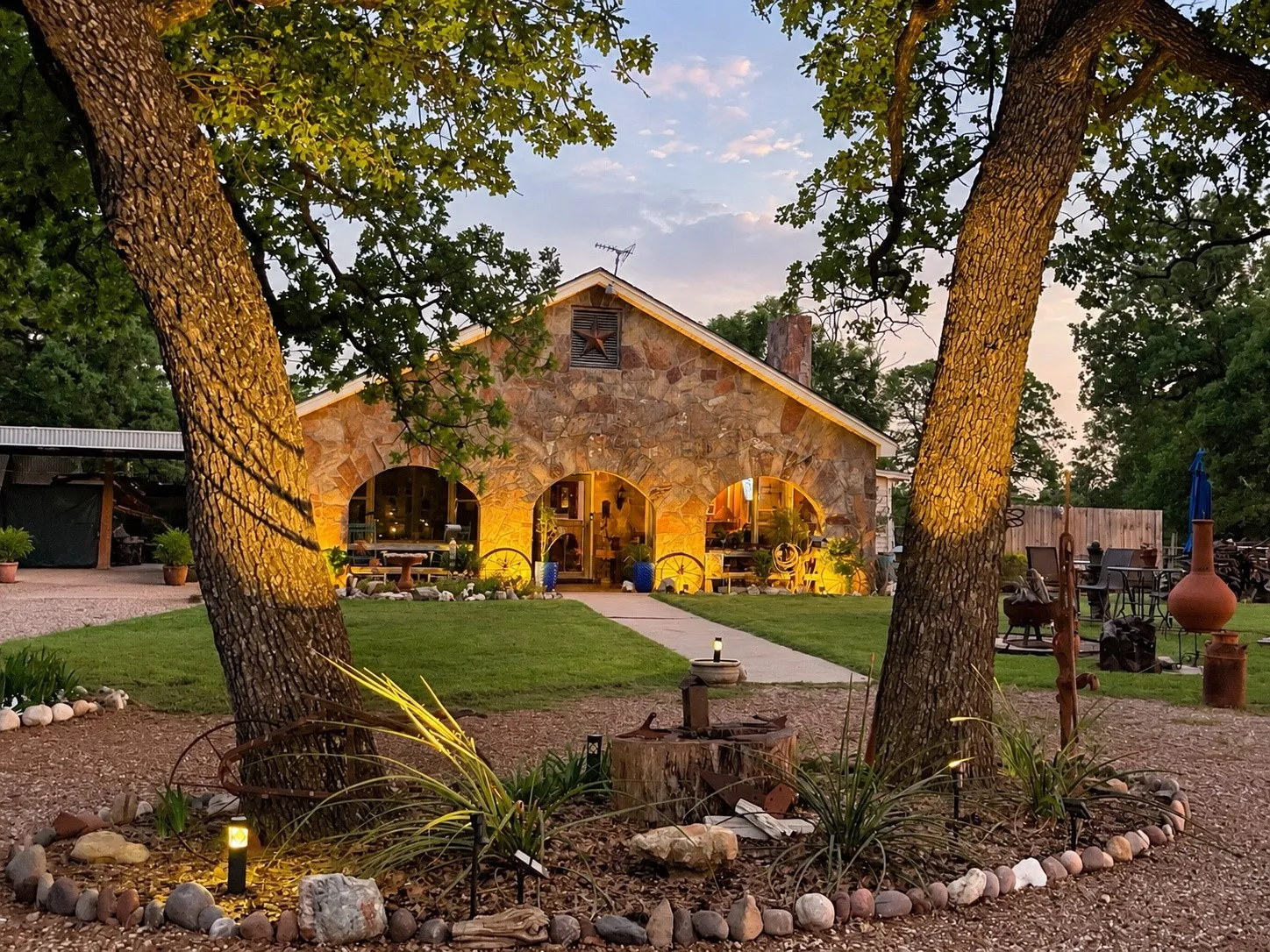 Single Family Residence For Sale in Parker County , 8475 Peden Road, Reno, Texas 76020, 3 Bedroom, 2 Bathroom, Garage spaces, 2,800 Sqft, built in 1920, mls#21376738, Real Estate Agent in Reno, Homes For Sale in Parker county, Homes For Sale in Reno, Realtor in Reno Texas, Real Estate Brokerage Independent Realty Texas, Luminita Cordes Realtor