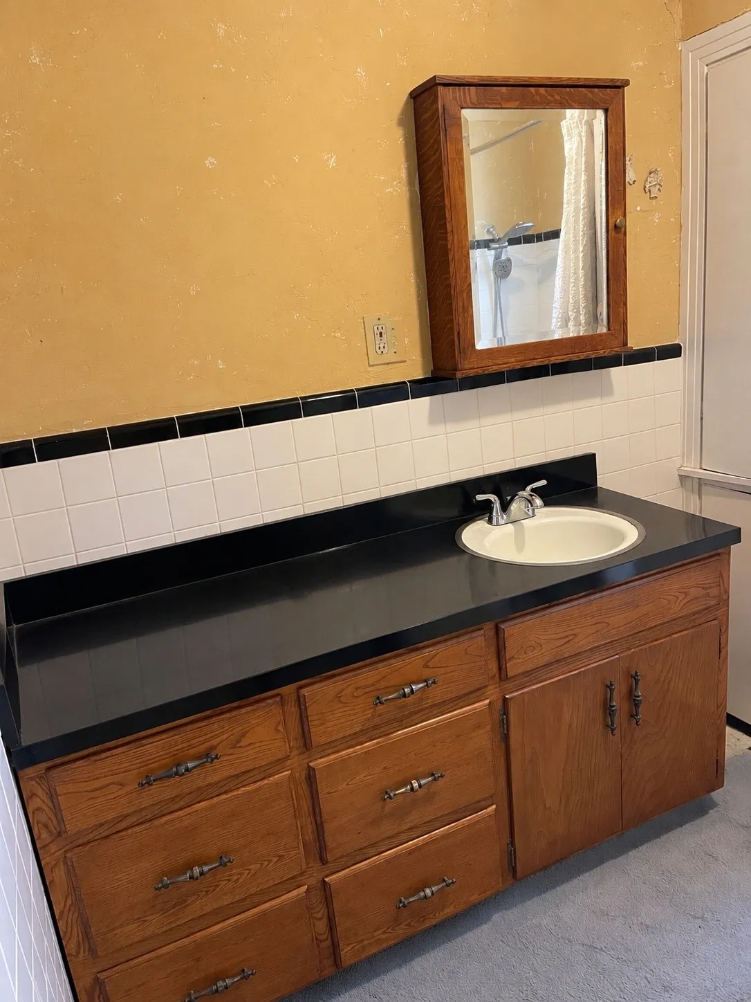Single Family Residence For Sale in Parker County , 8475 Peden Road, Reno, Texas 76020, 3 Bedroom, 2 Bathroom, Garage spaces, 2,800 Sqft, built in 1920, mls#21376738, Real Estate Agent in Reno, Homes For Sale in Parker county, Homes For Sale in Reno, Realtor in Reno Texas, Real Estate Brokerage Independent Realty Texas, Luminita Cordes Realtor