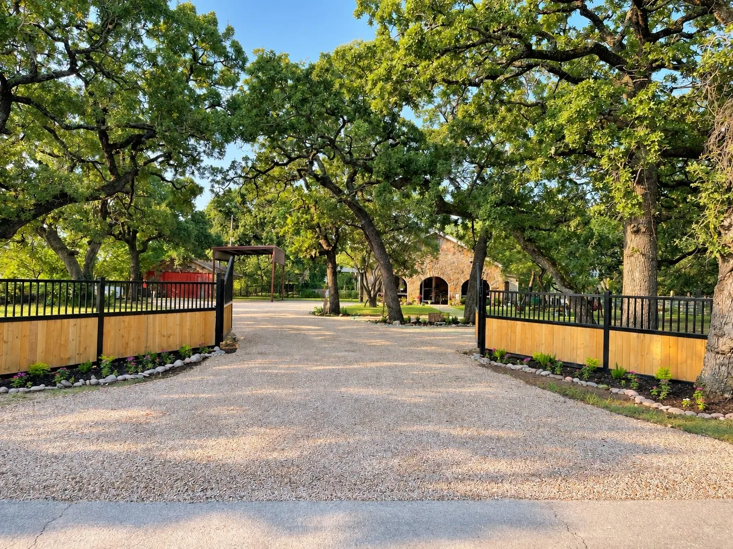 Single Family Residence For Sale in Parker County , 8475 Peden Road, Reno, Texas 76020, 3 Bedroom, 2 Bathroom, Garage spaces, 2,800 Sqft, built in 1920, mls#21376738, Real Estate Agent in Reno, Homes For Sale in Parker county, Homes For Sale in Reno, Realtor in Reno Texas, Real Estate Brokerage Independent Realty Texas, Luminita Cordes Realtor