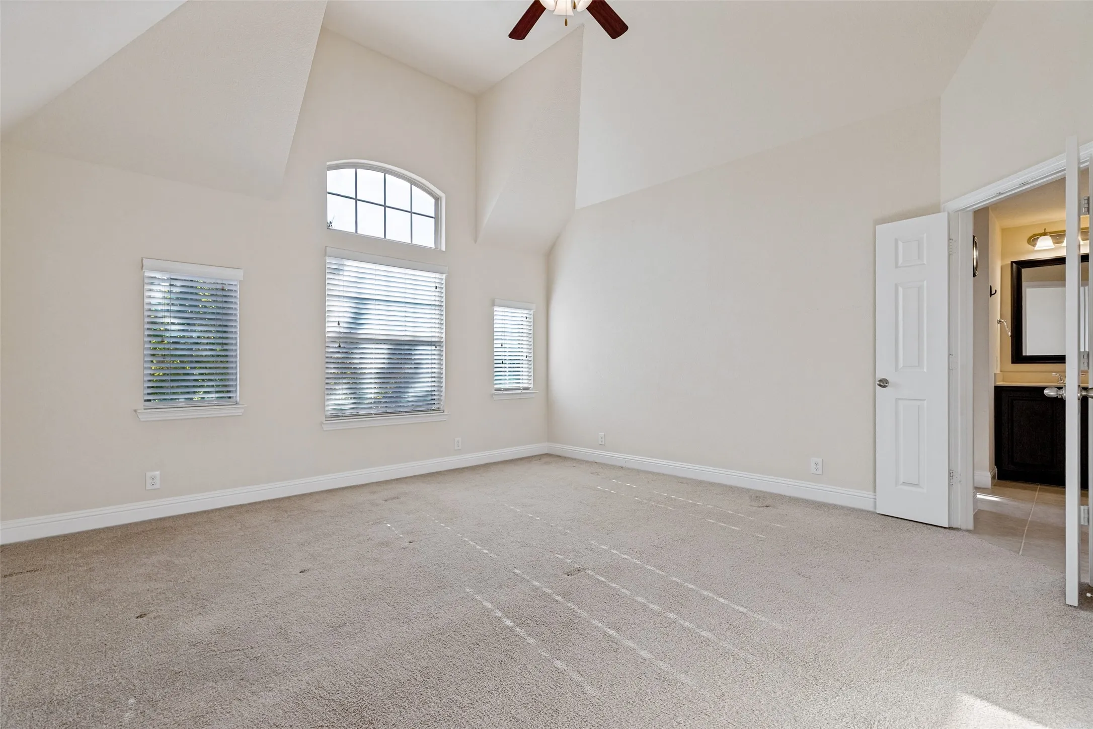 Single Family Residence For Rent in Collin County , 3712 Cobblecreek Drive, Mc Kinney, Texas 75070, 4 Bedroom, 4 Bathroom, 2 Garage spaces, 2,649 Sqft, built in 2016, mls#21377002, Real Estate Agent in Mc Kinney, Homes For Rent in Collin county, Homes For Rent in Mc Kinney, Realtor in Mc Kinney Texas, Real Estate Brokerage Independent Realty Texas, Luminita Cordes Realtor